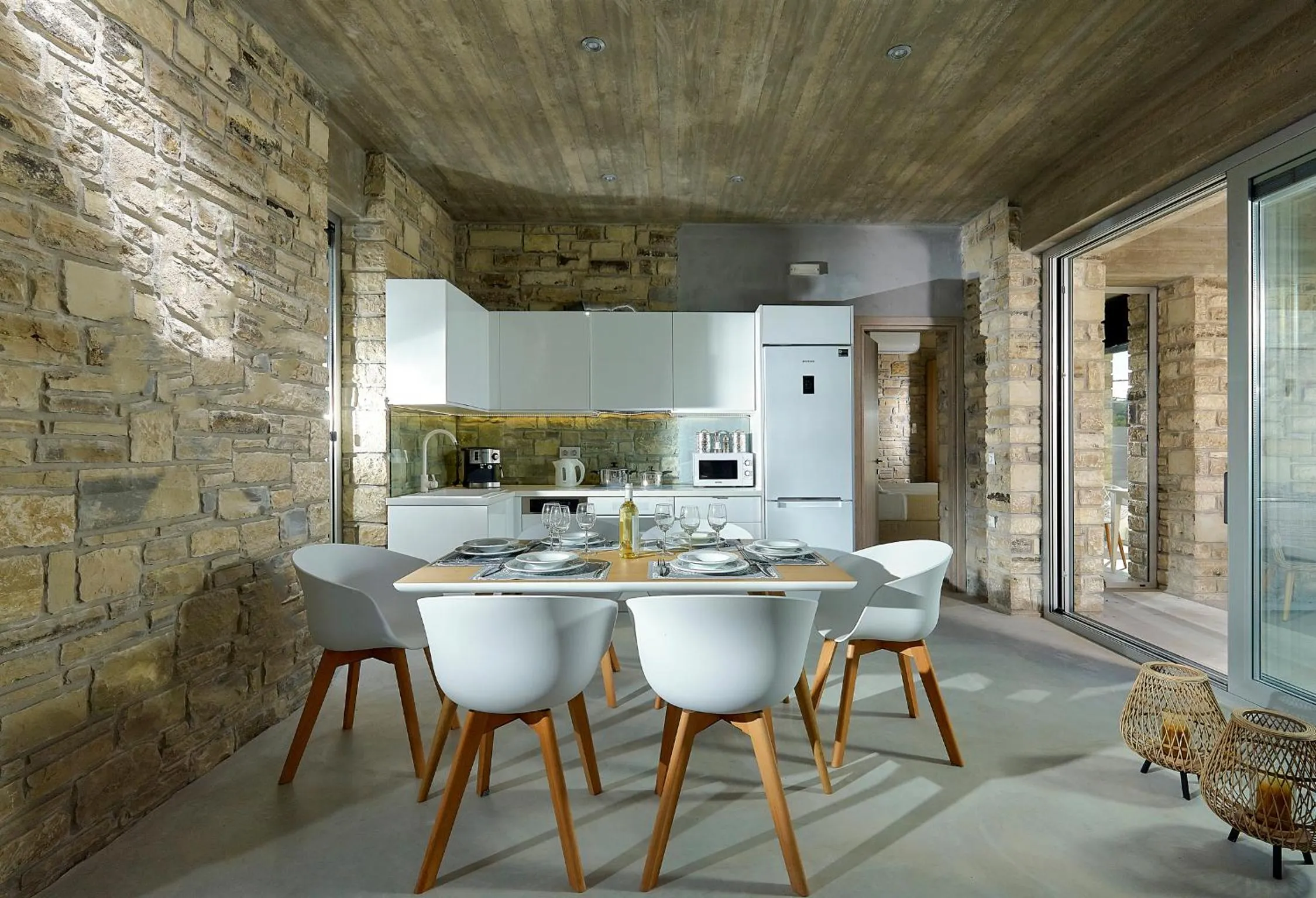 Dining area in Kouros n' Kori Villas