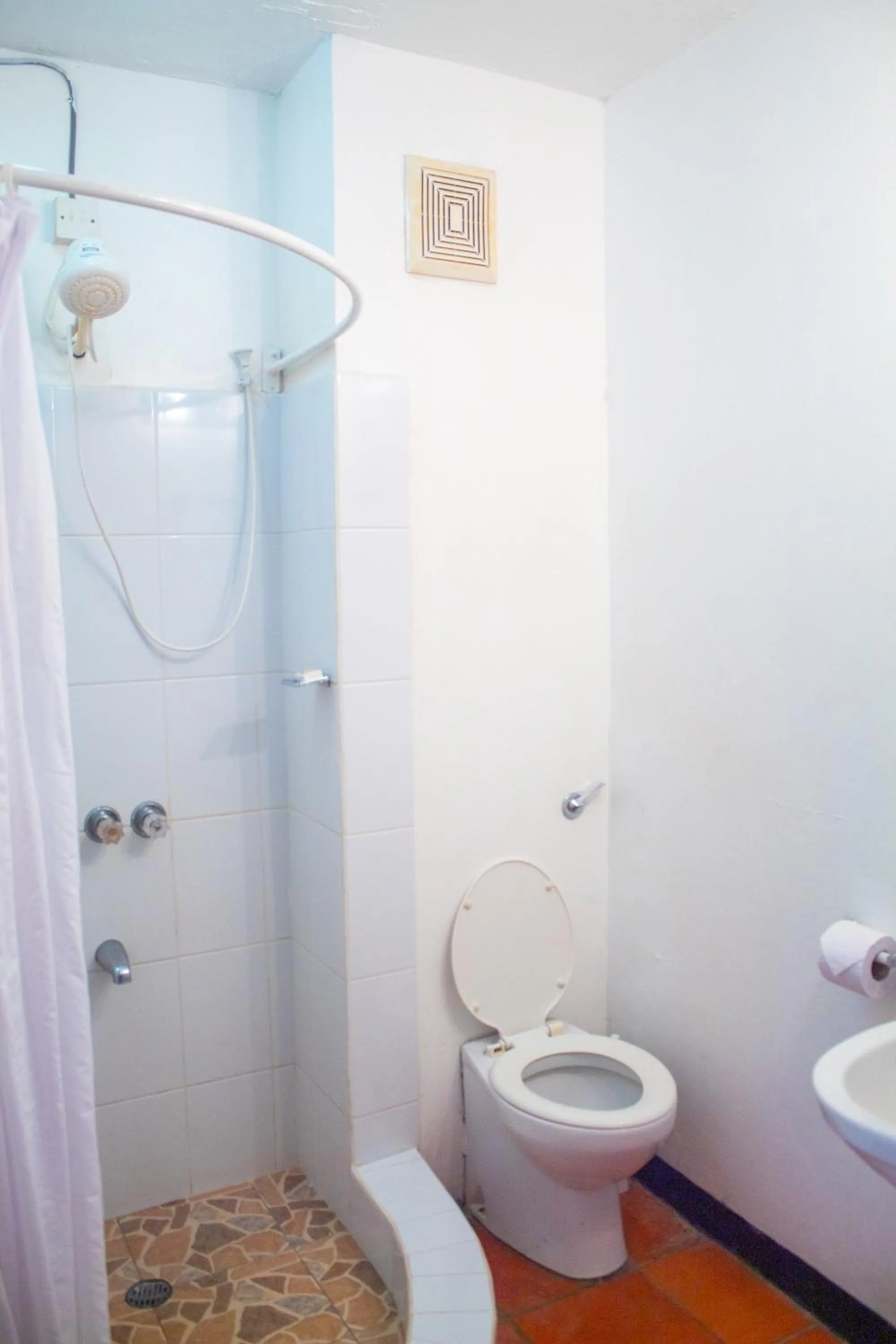 Bathroom in Portsmouth Beach Hotel