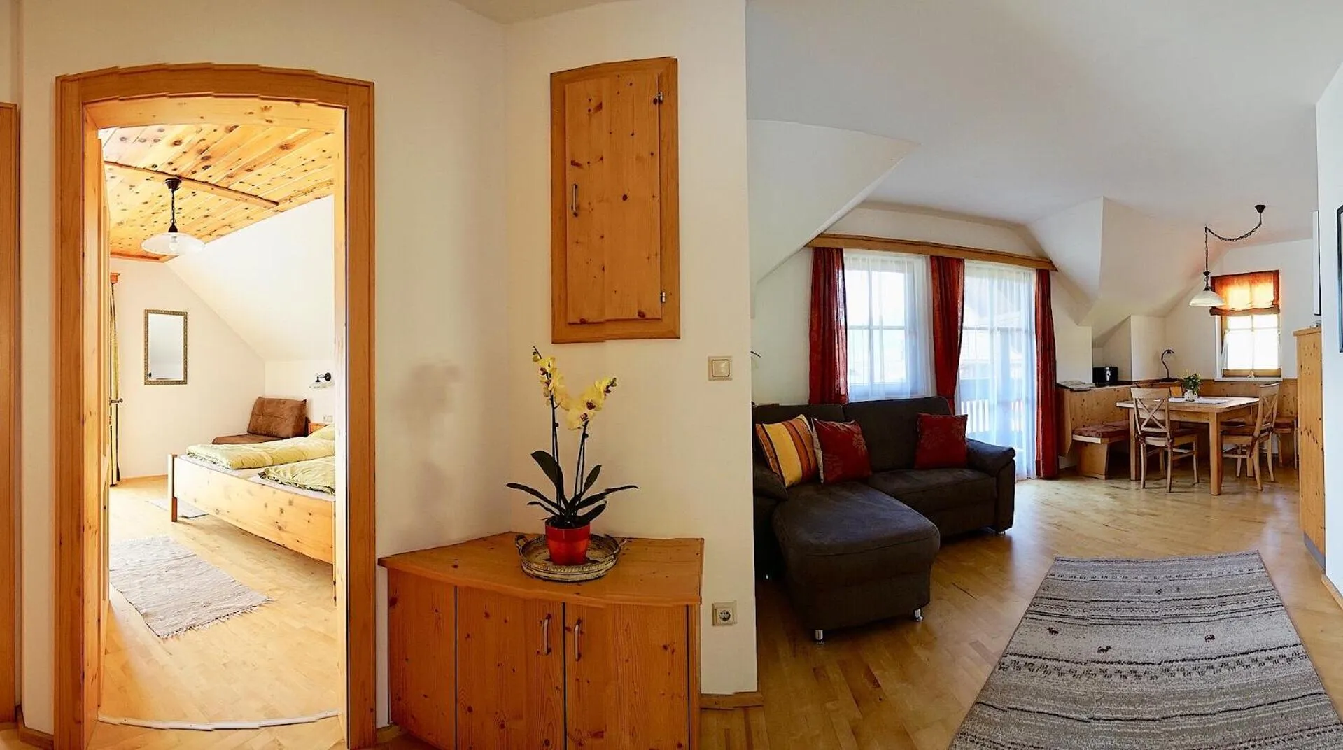 Communal lounge/ TV room, Bed in Ferienwohnungen Simonbauer