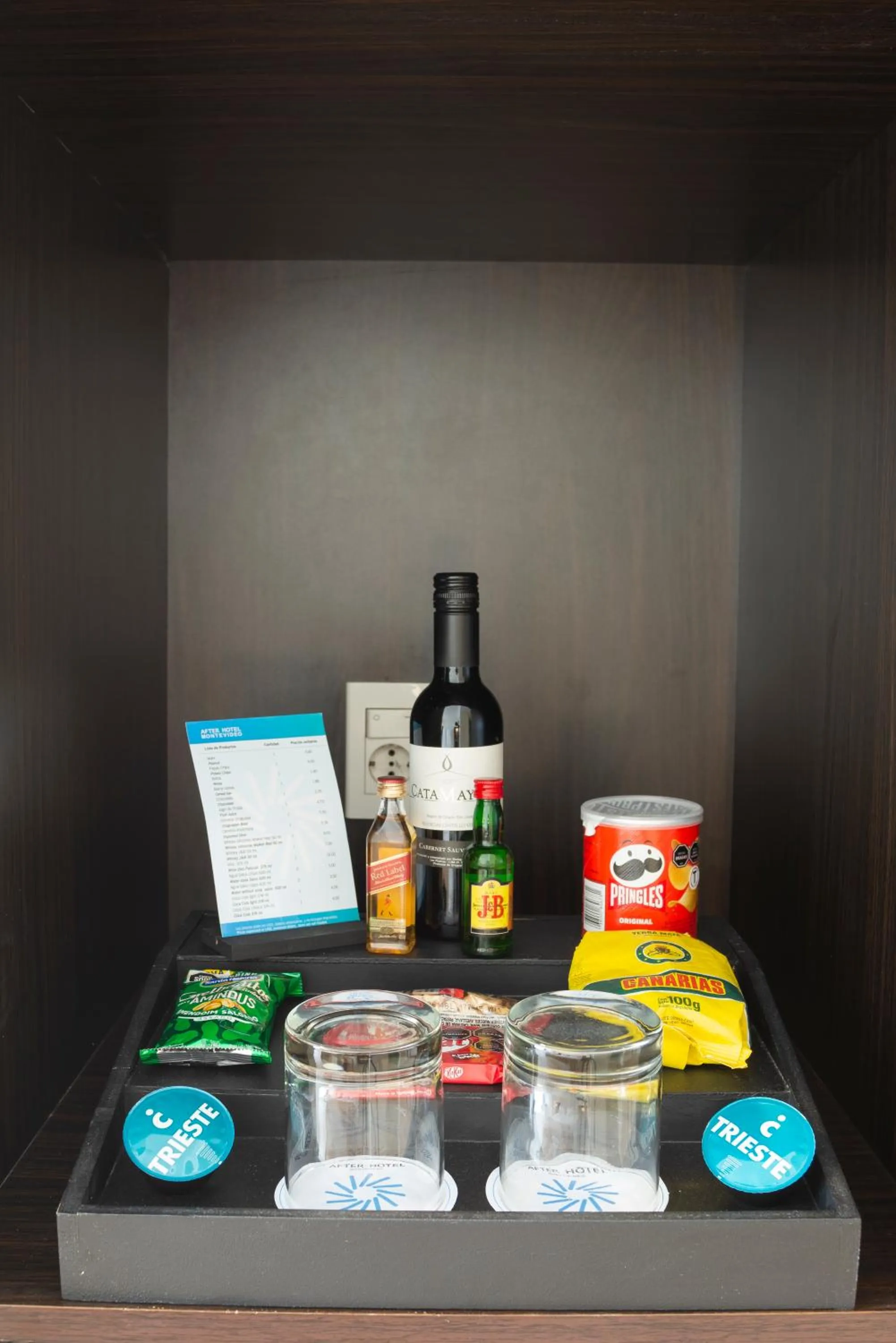 Food and drinks in After Hotel Montevideo