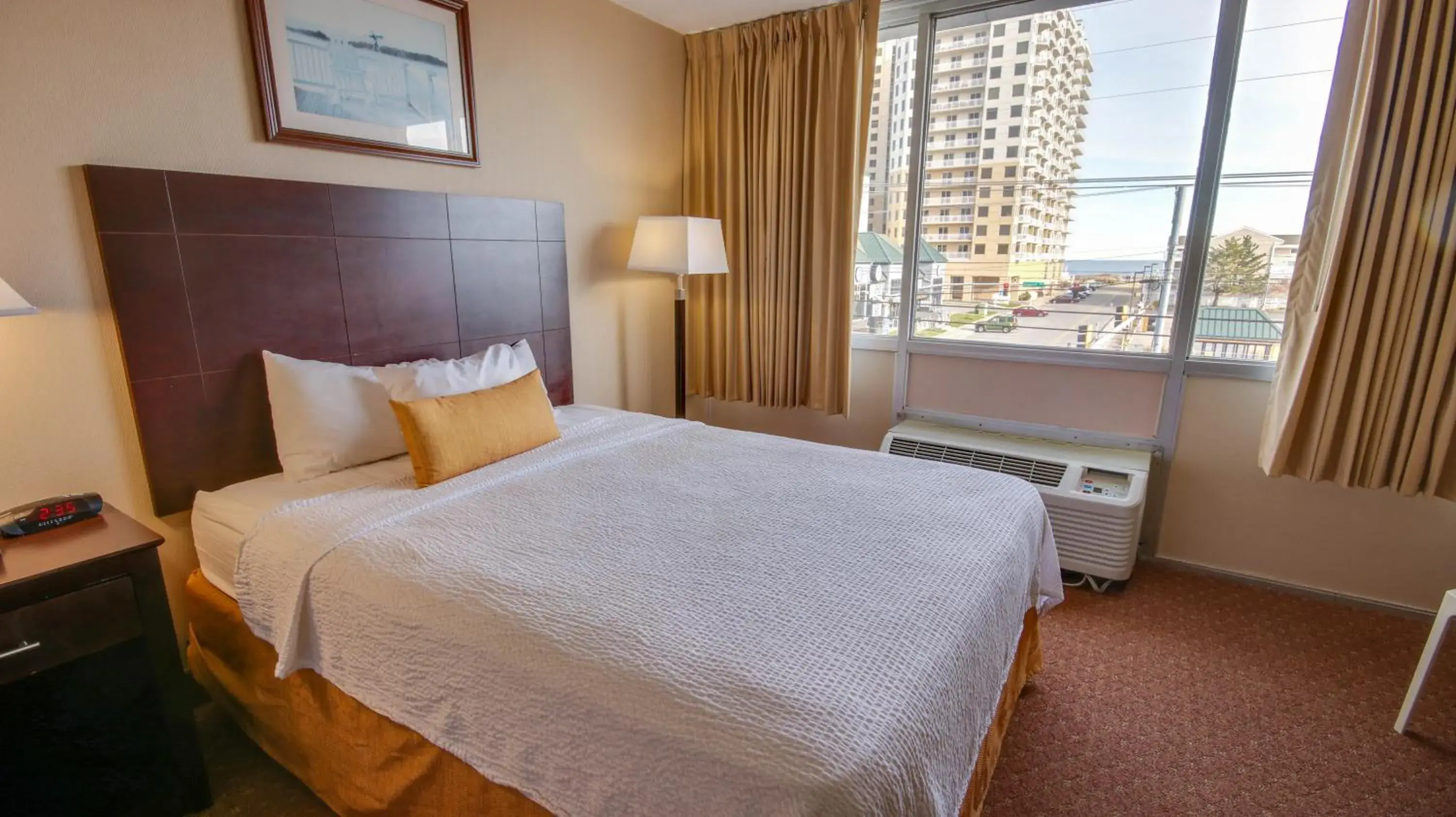Standard Room with Two Queen Beds – North Building, City View in Princess Bayside Beach Hotel Standard Room with Two Queen Beds – North Building, City View in Princess Bayside Beach Hotel