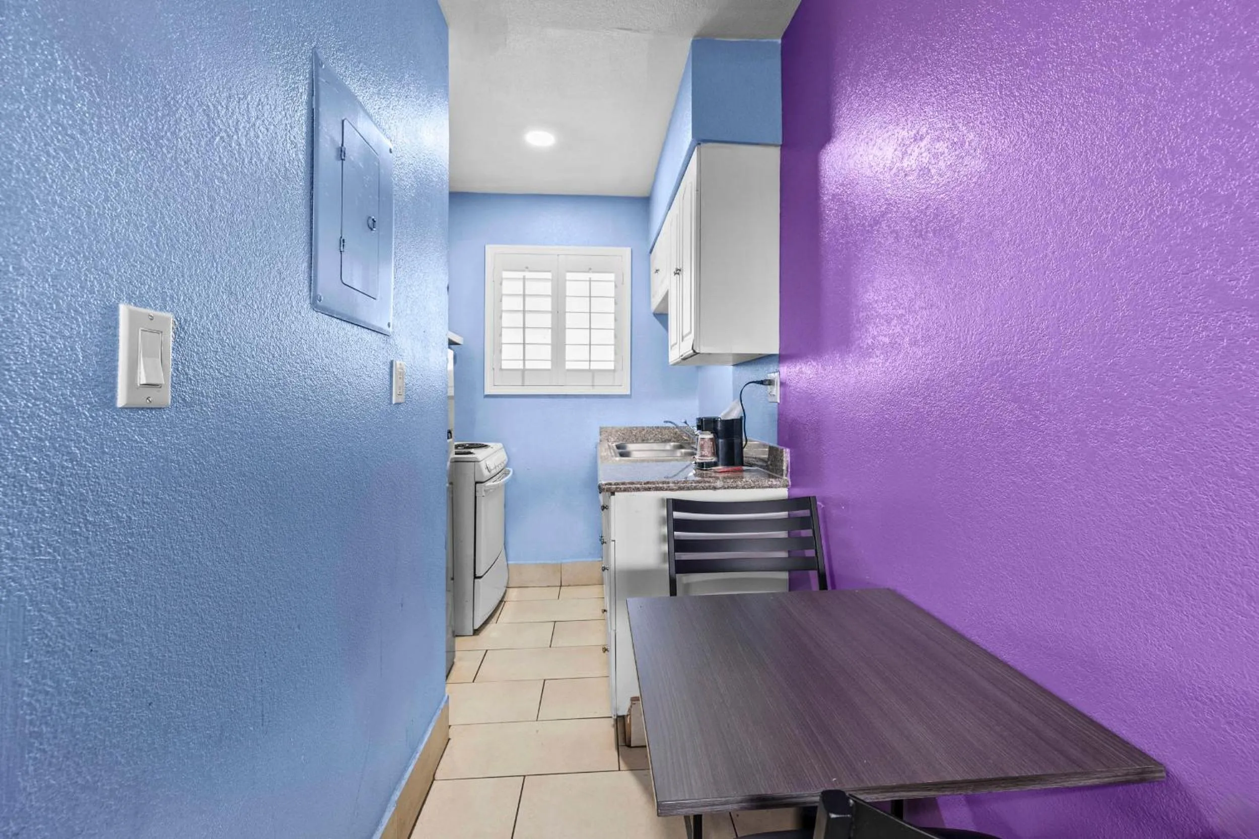 American Executive Inn Mesa