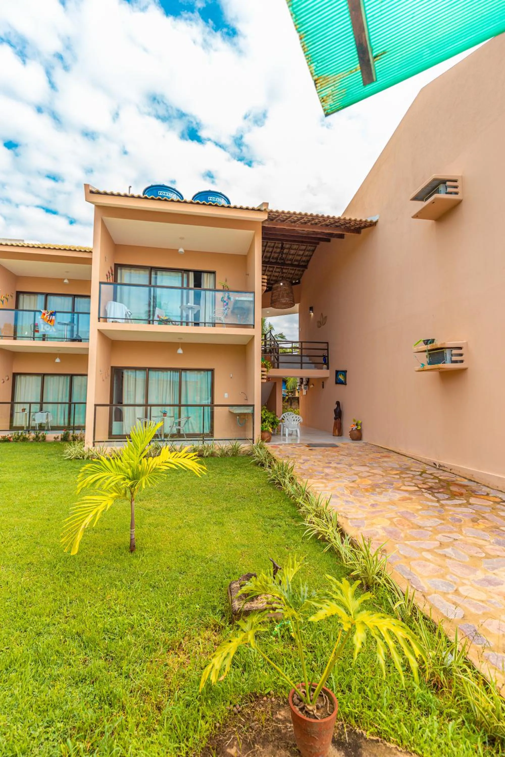 Property building in Chales Maragogi