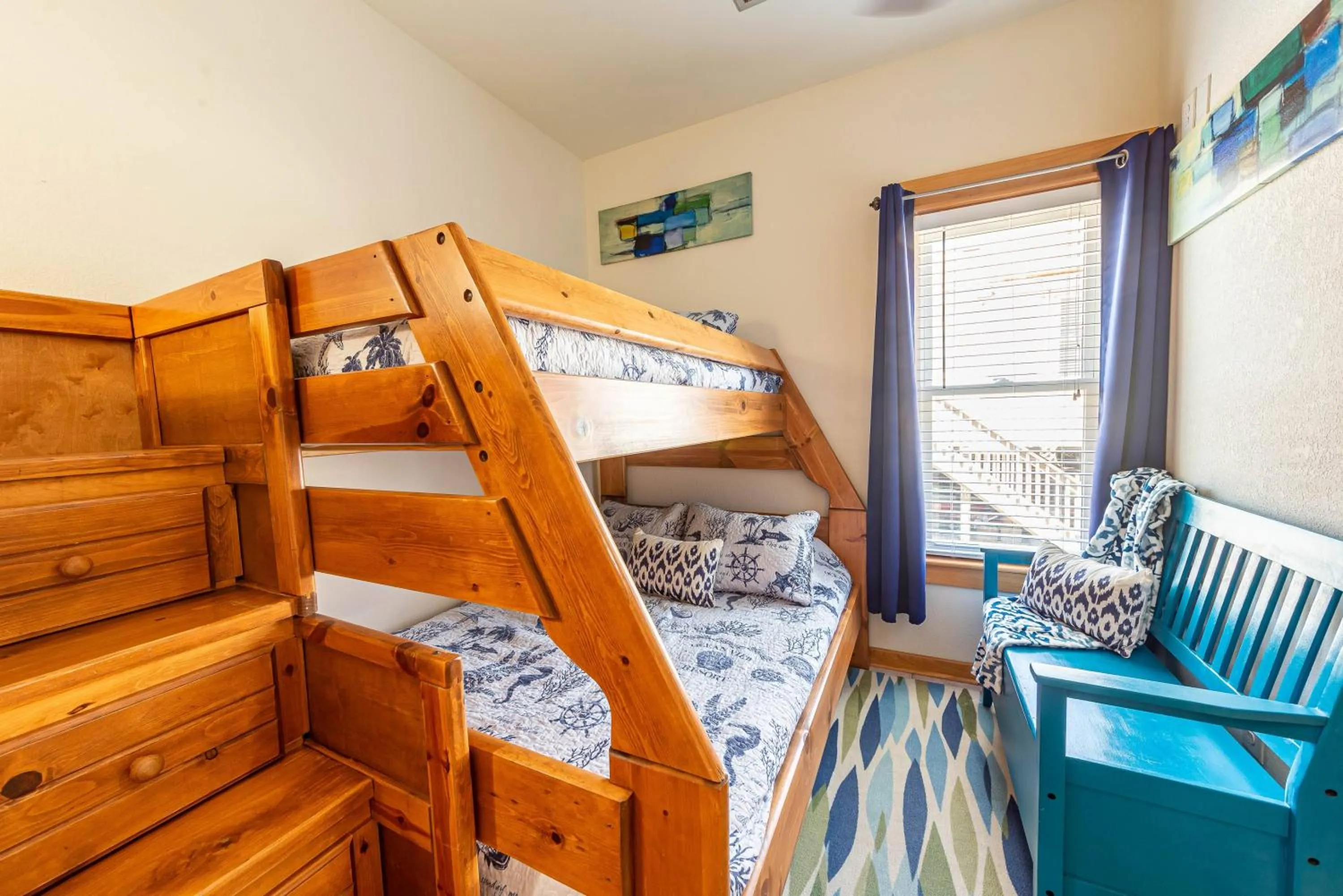 Bed in Everybody Loves...Sand, Sun & Fun - KDH MP 5.5, Ocean View, 100 Yds to Beach, Pool, Fire Pit, Flex Stays