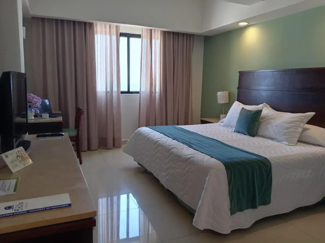 Photo of the whole room, Bed in Hotel Bello Veracruz Photo of the whole room, Bed in Hotel Bello Veracruz