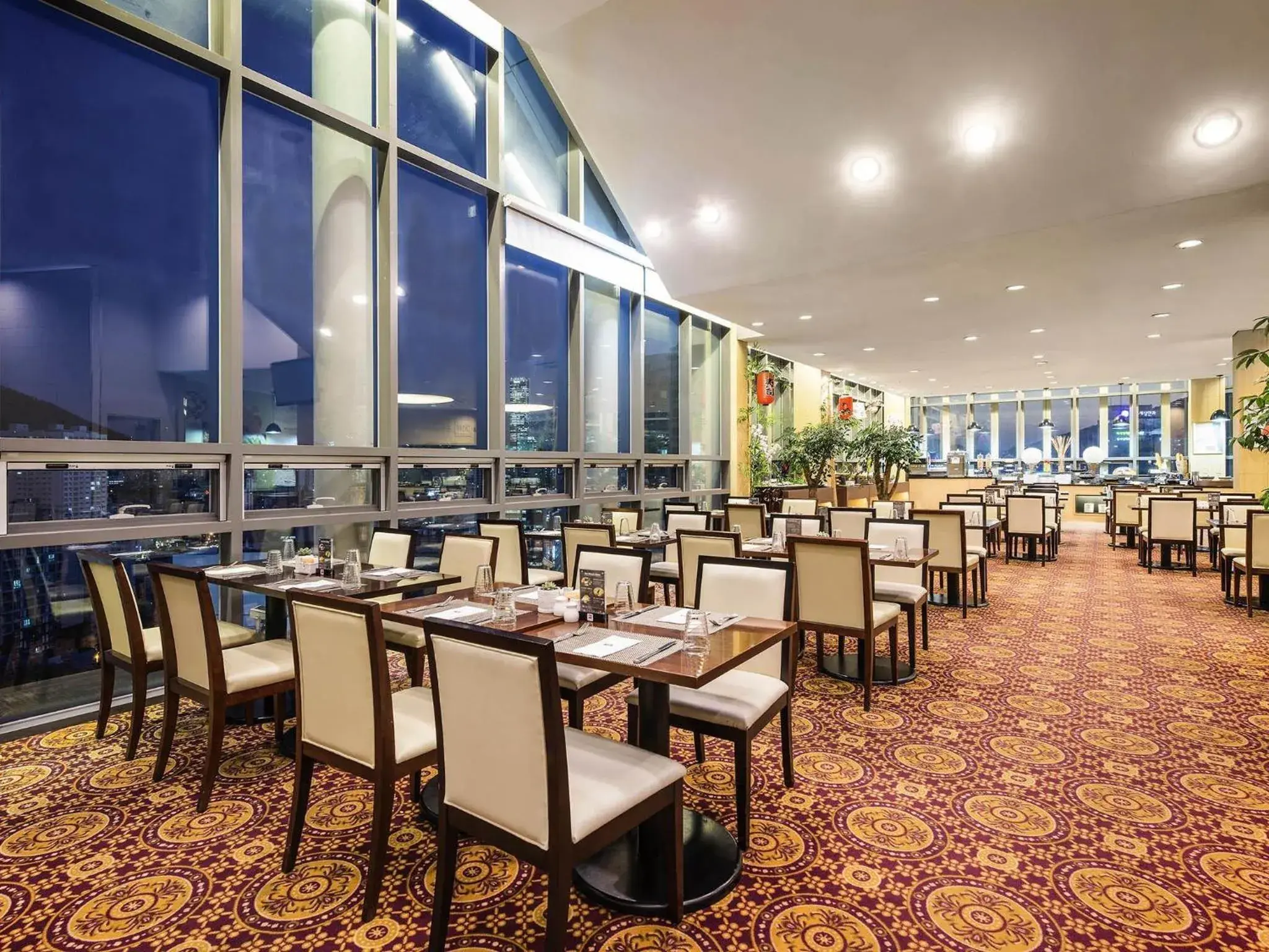 Restaurant/places to eat in Ibis Ambassador Busan City Centre Restaurant/places to eat in Ibis Ambassador Busan City Centre