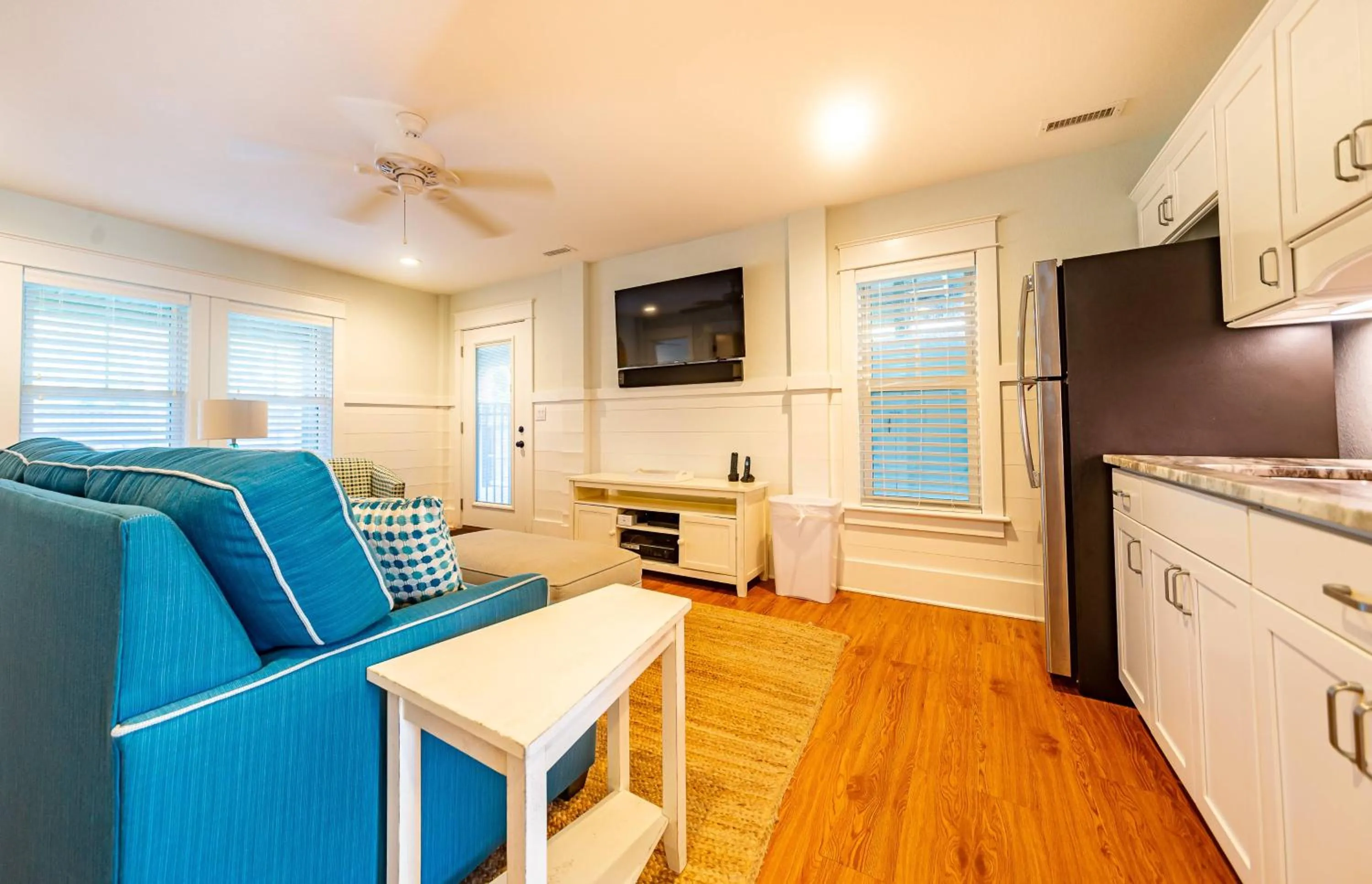 Sea Fever - Duck, Saltaire, 130 Yds to Beach, Ocean View, Pool, Hot Tub, Tiki Bar, Flex Stays