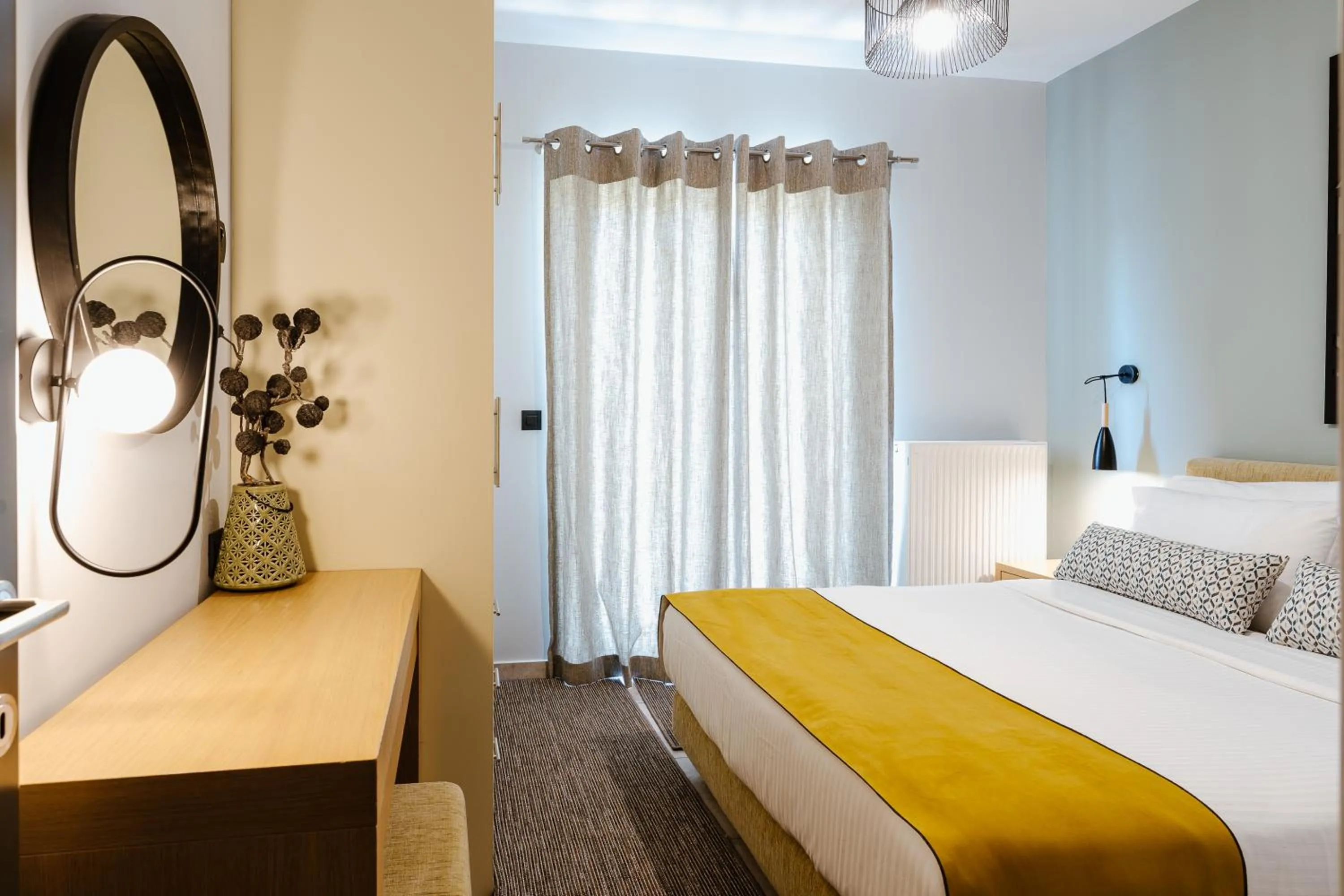 Bed in Andrew's Luxury Residence