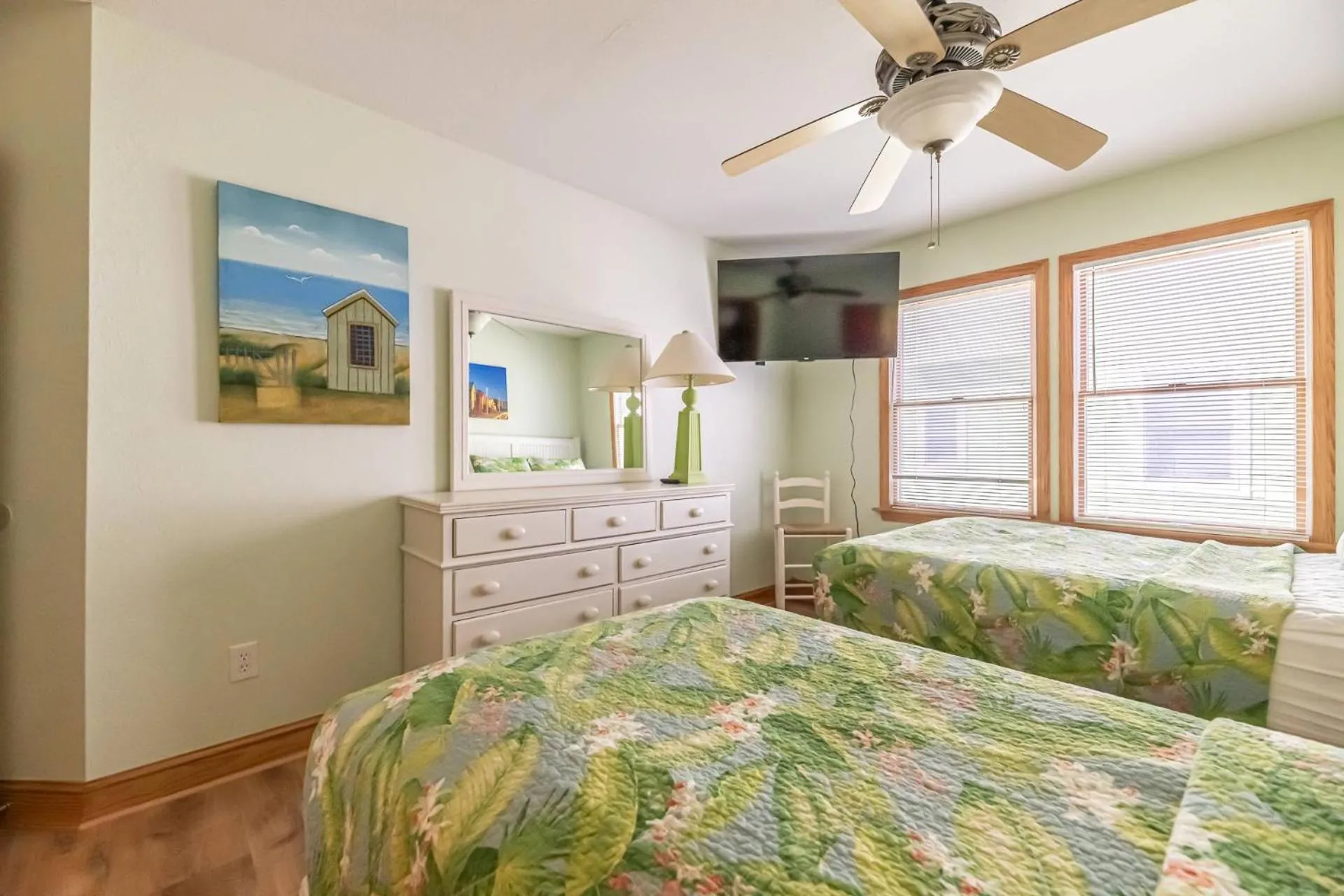 Bed in Jockey's Ridge Haven