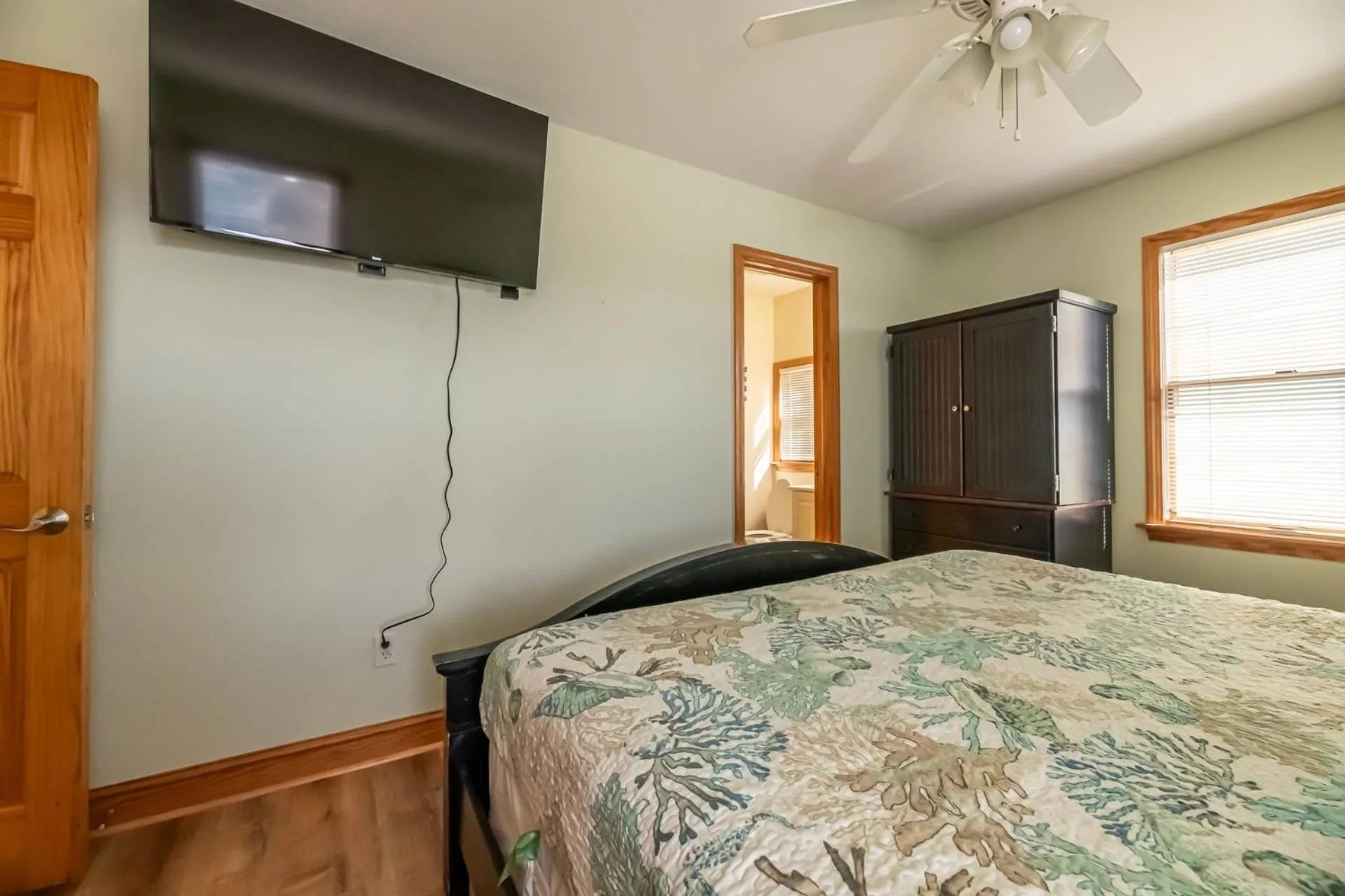 Bed in Jockey's Ridge Haven