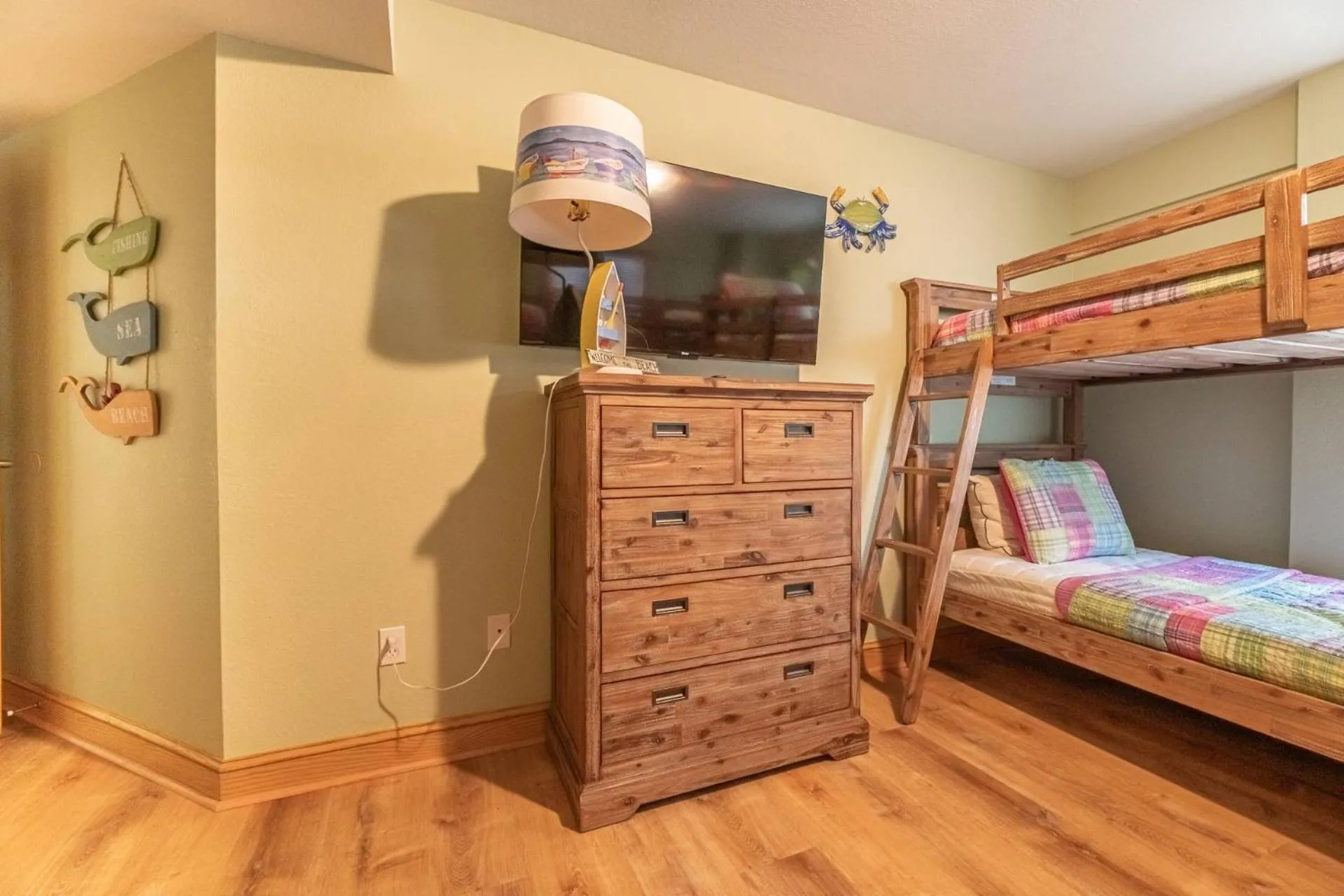 Bed in Jockey's Ridge Haven