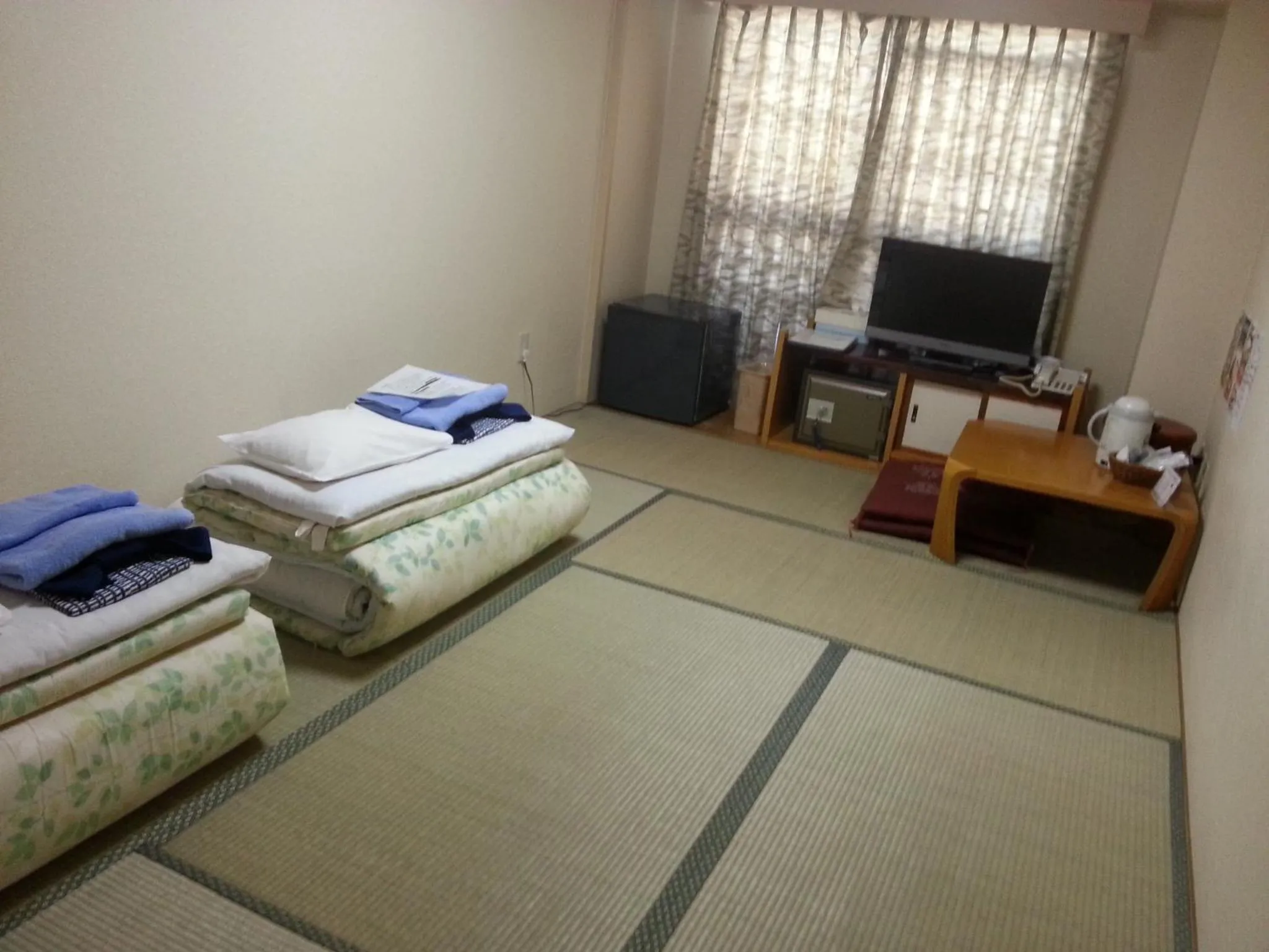 Photo of the whole room, Bed in Hotel Hashimoto