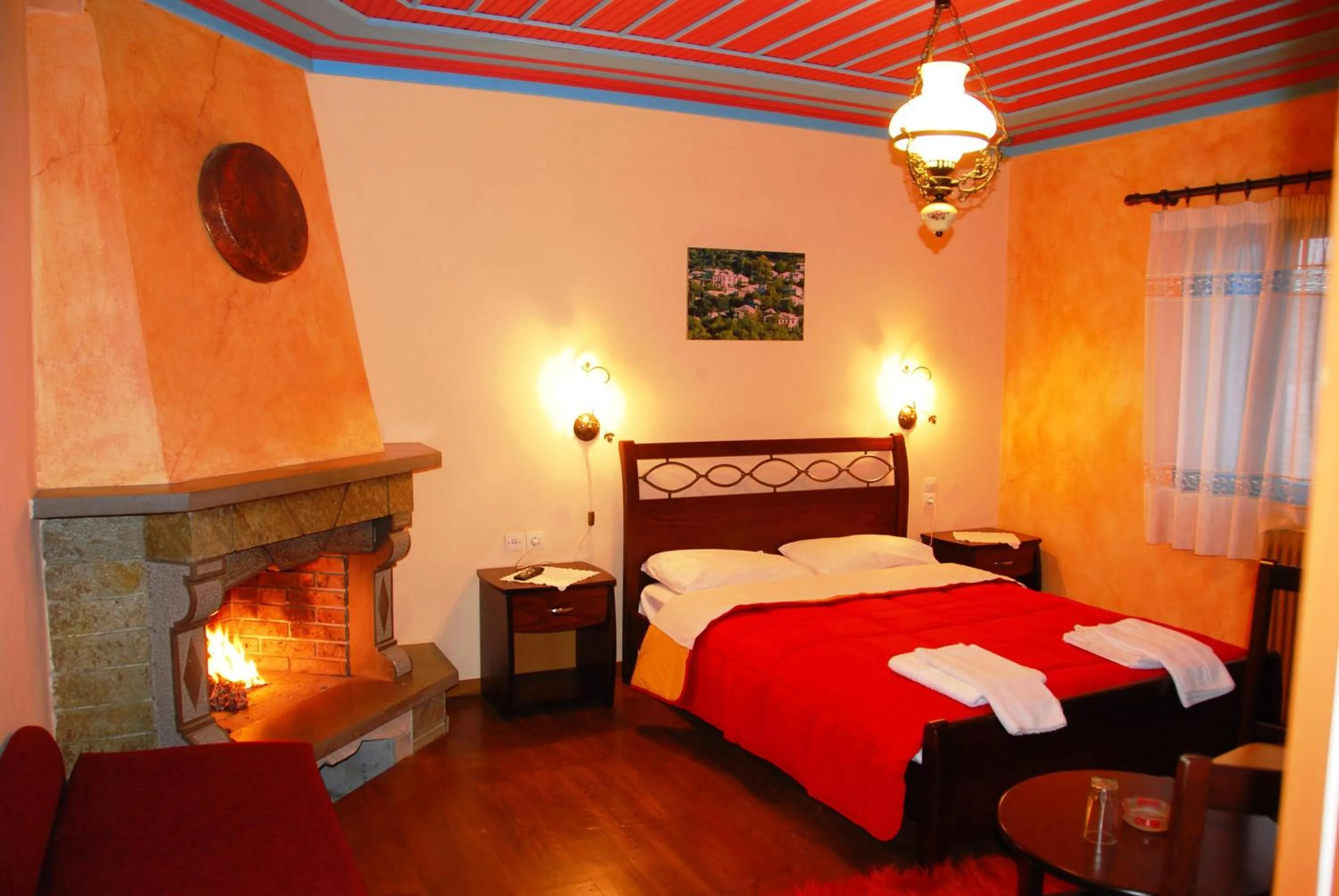 Bed in Hotel Ladias