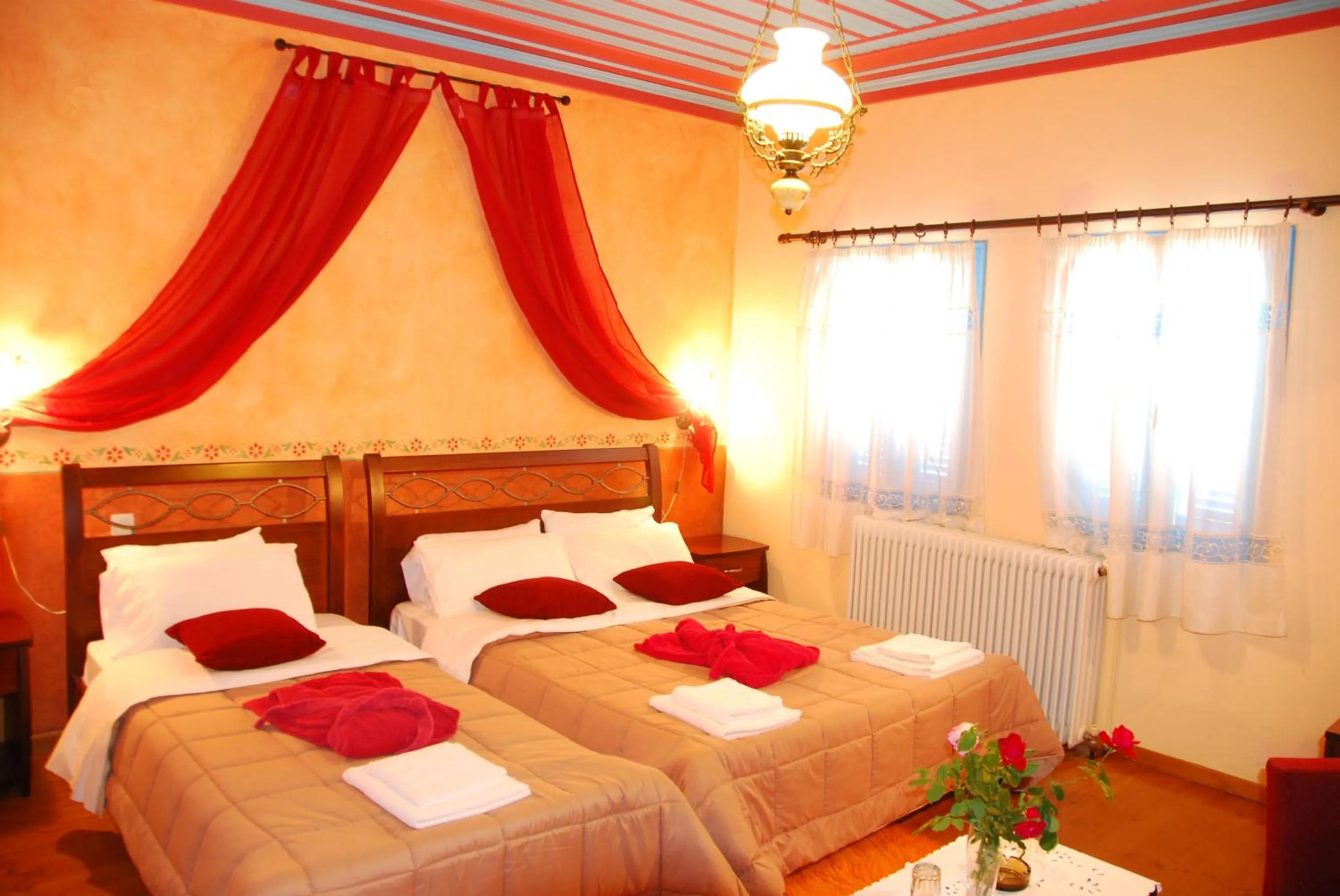 Bed in Hotel Ladias
