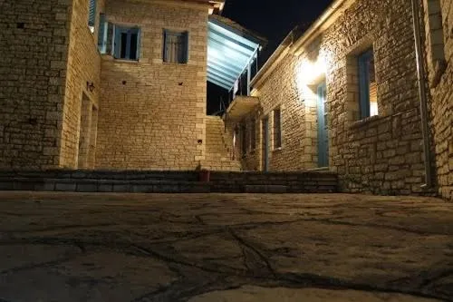 Facade/entrance in Hotel Ladias