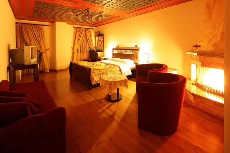 Photo of the whole room, Bed in Hotel Ladias