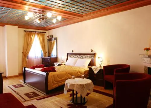 Bed in Hotel Ladias