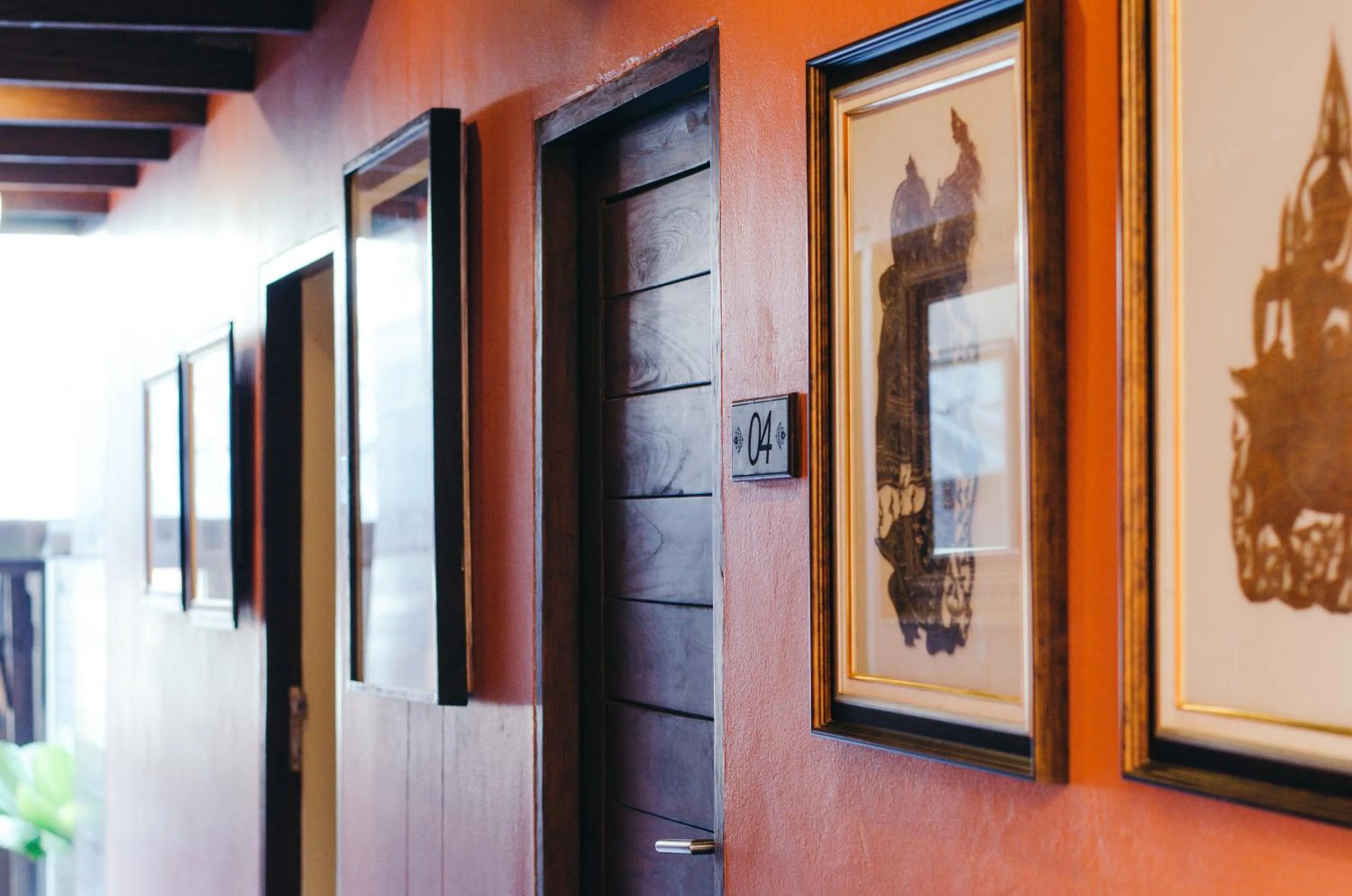 Property building in Lilu Pai