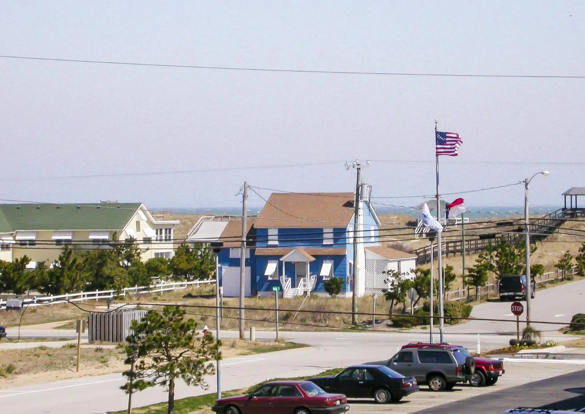 Ocean's View - Kill Devil Hills MP 8, 200 Yds to Beach, Hot Tub, Pool Table, Pets OK