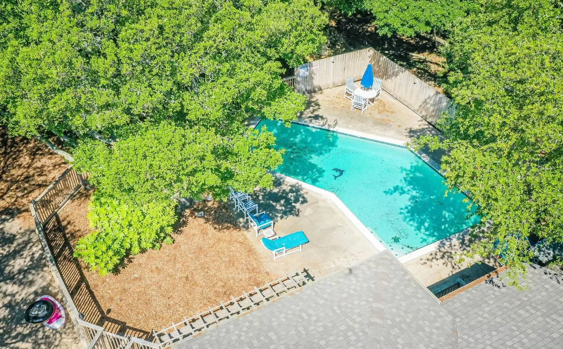 Seascape Cottage - Kitty Hawk, MP 3.5, 300 Yds to Beach, Pool, Foosball, Near Golf Course, Flex Stays