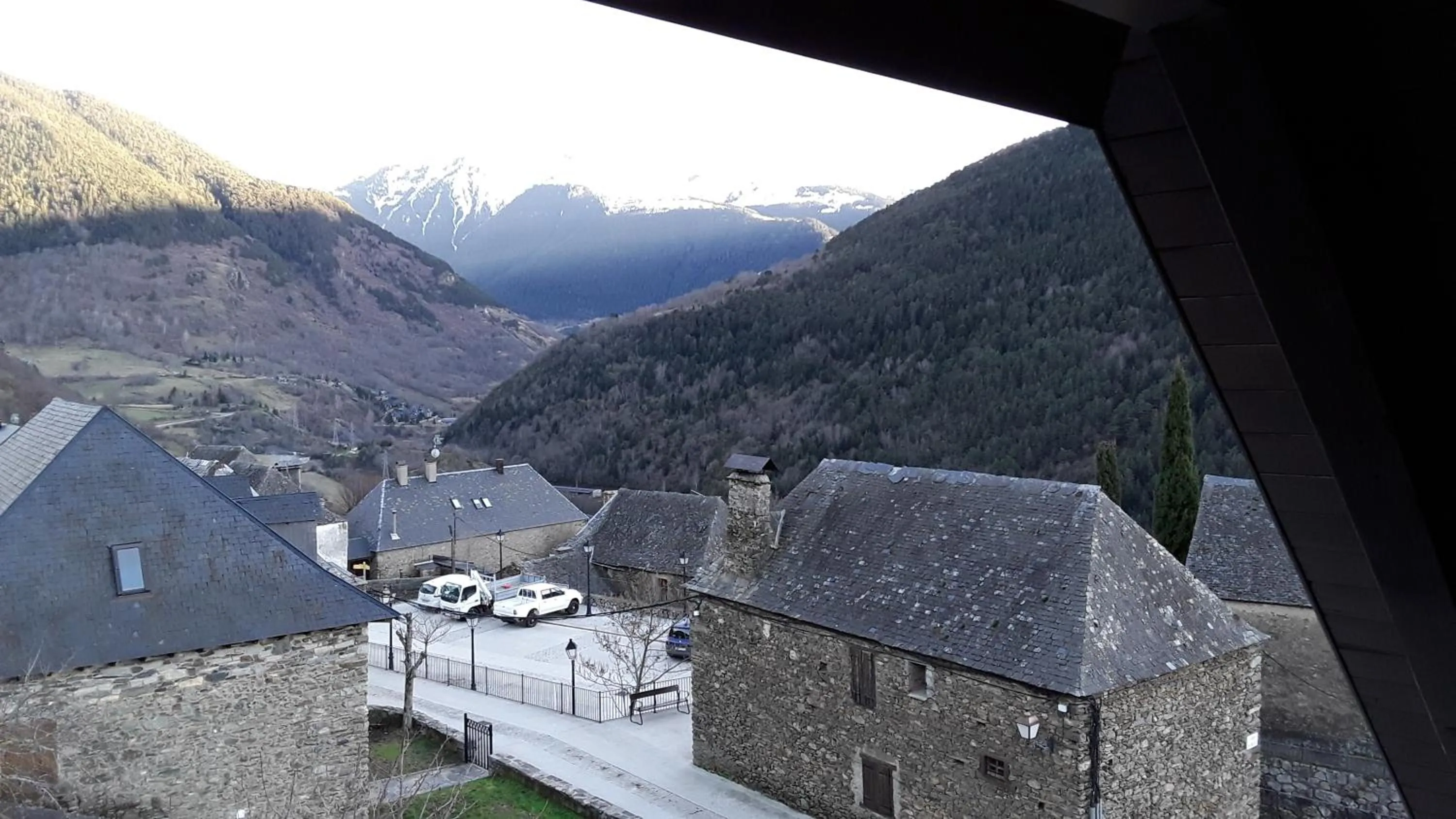 Quiet street view in Hotelet de Betlan