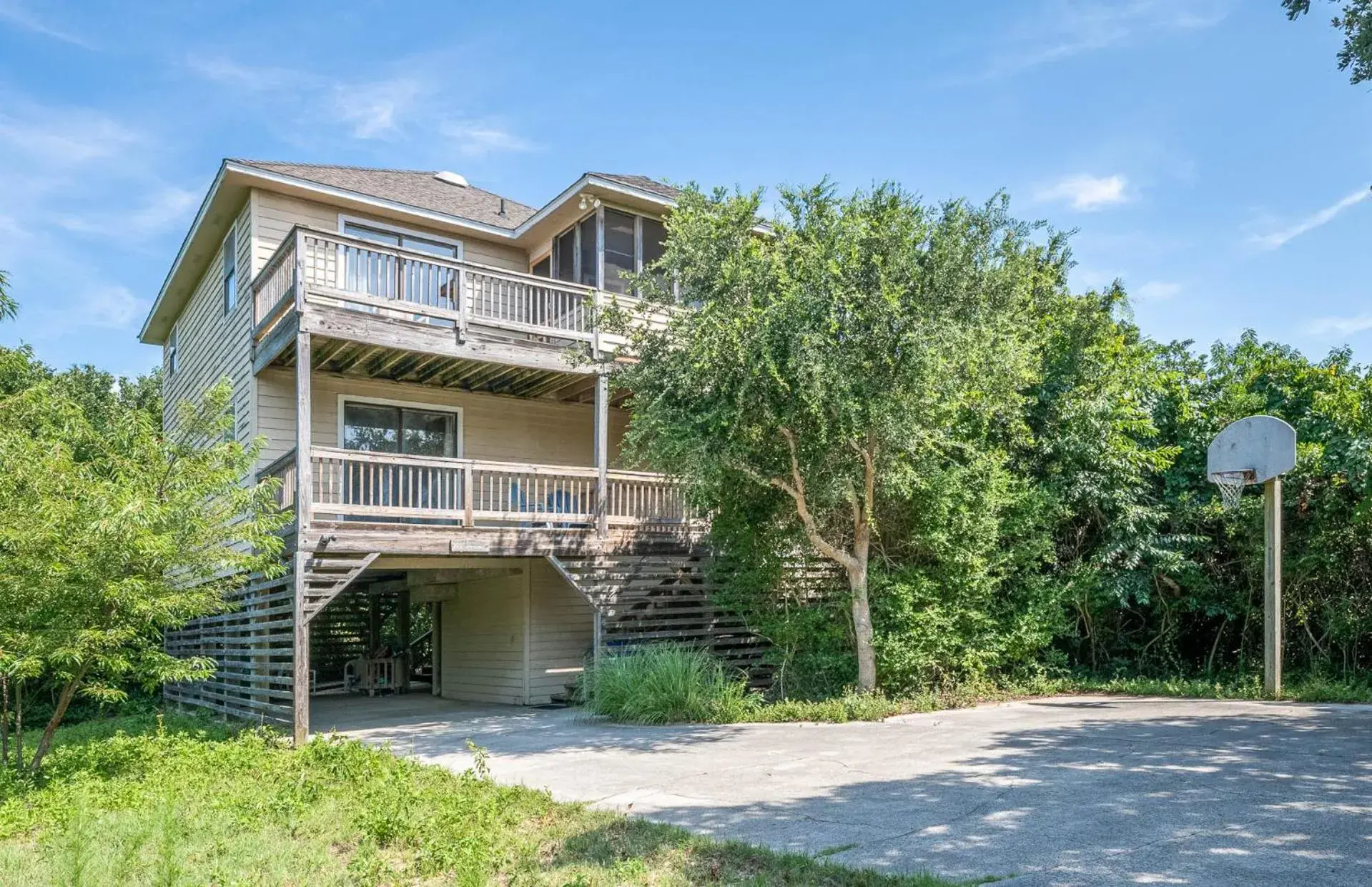 Persimmon - Duck, Sanderling, Ocean View, 65 Yds to Beach, Community Pool, Tennis, Flex Stays Persimmon - Duck, Sanderling, Ocean View, 65 Yds to Beach, Community Pool, Tennis, Flex Stays