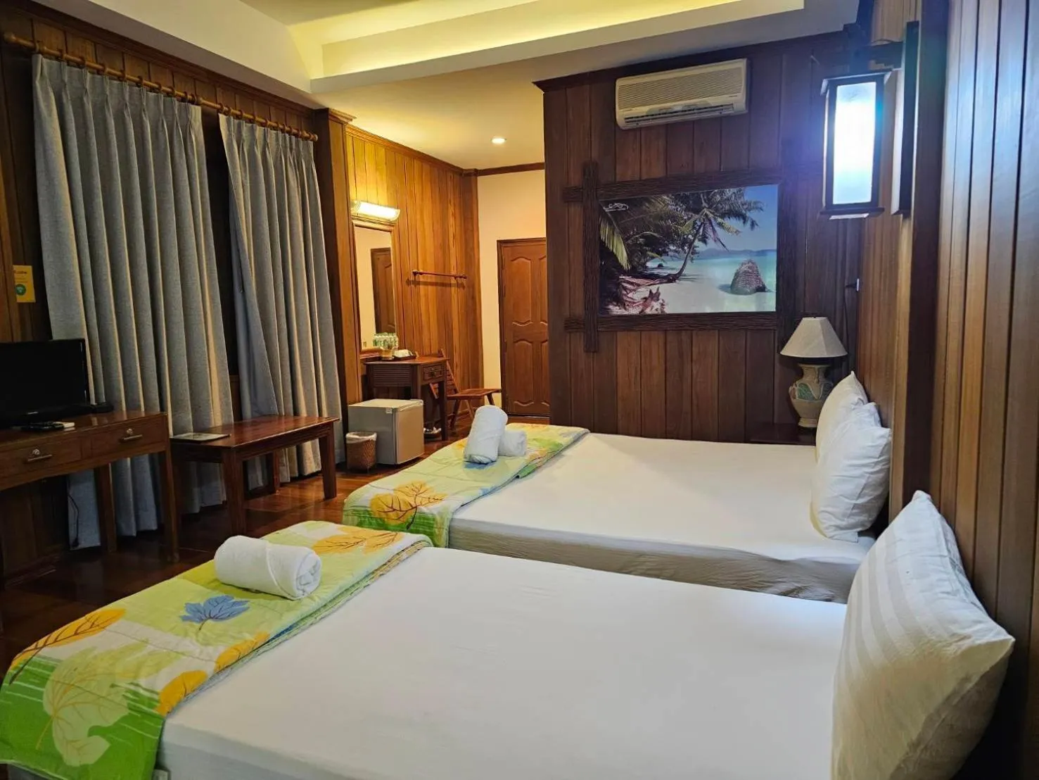 Bed in The Mangrove Hideaway Kohchang