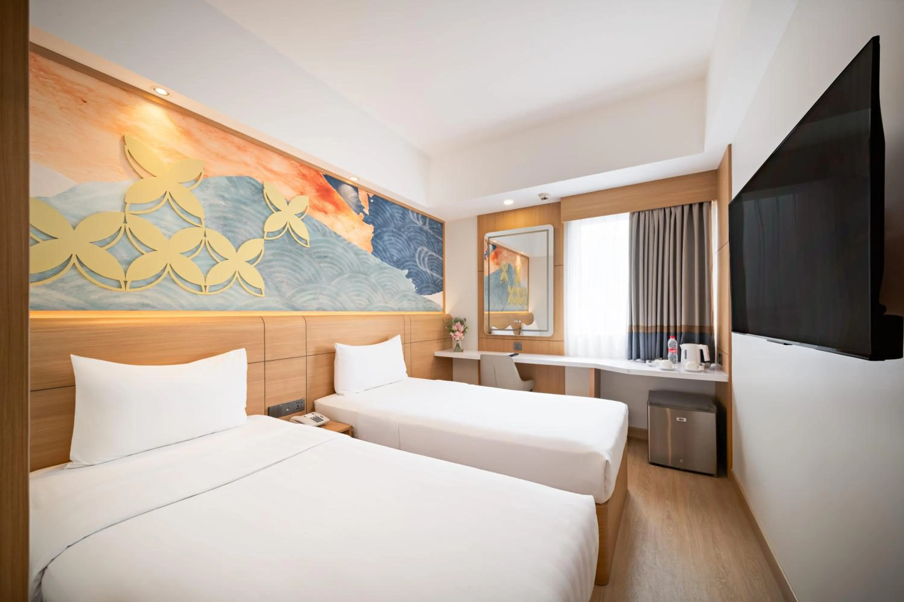 Breakfast, Bed in Metland Hotel Bekasi