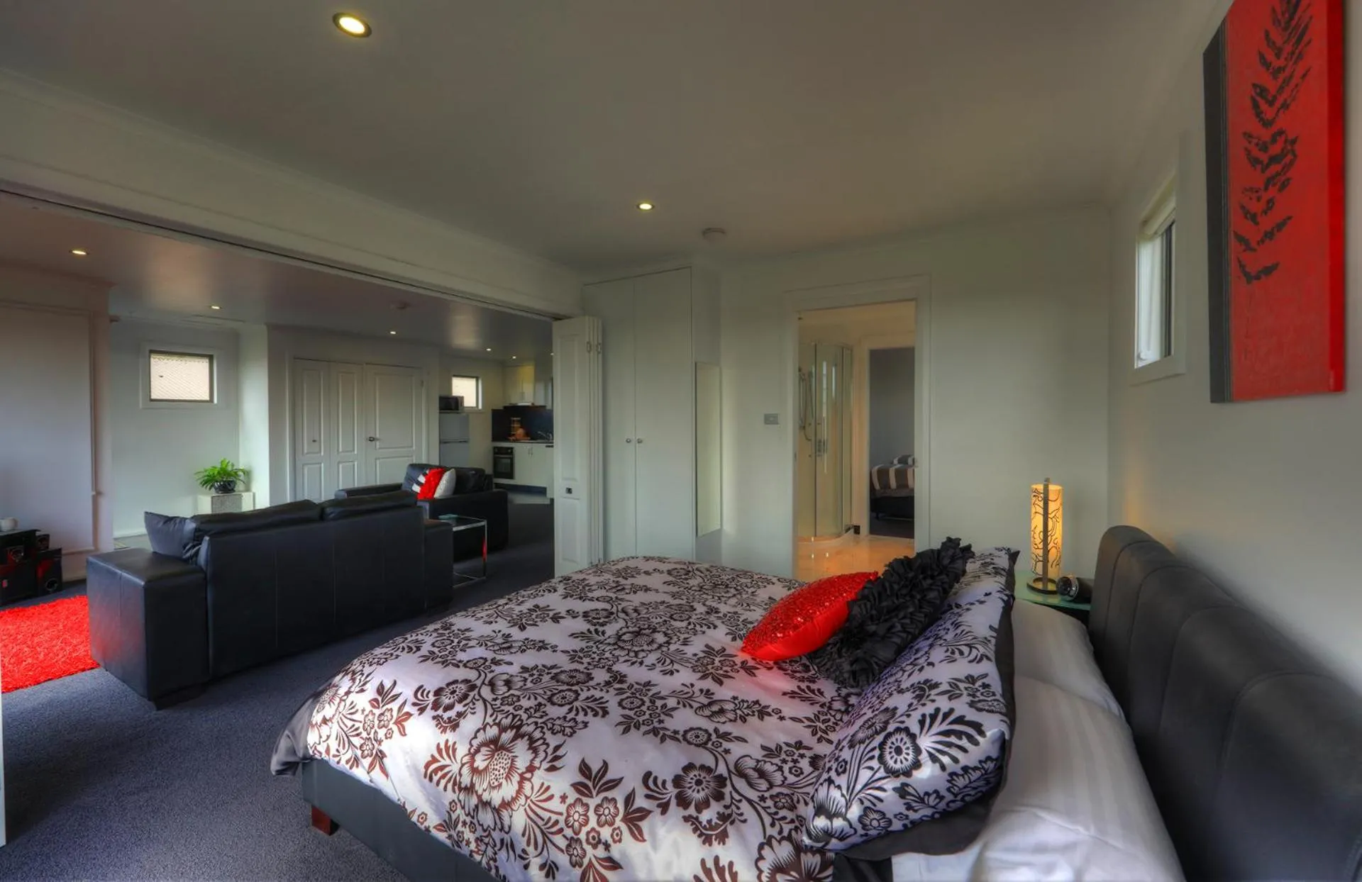 Bedroom, Bed in Rosebank Cottage Collection