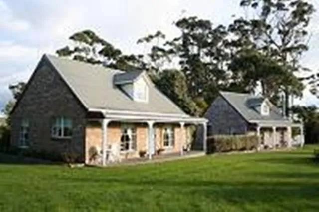 Facade/entrance in Rosebank Cottage Collection