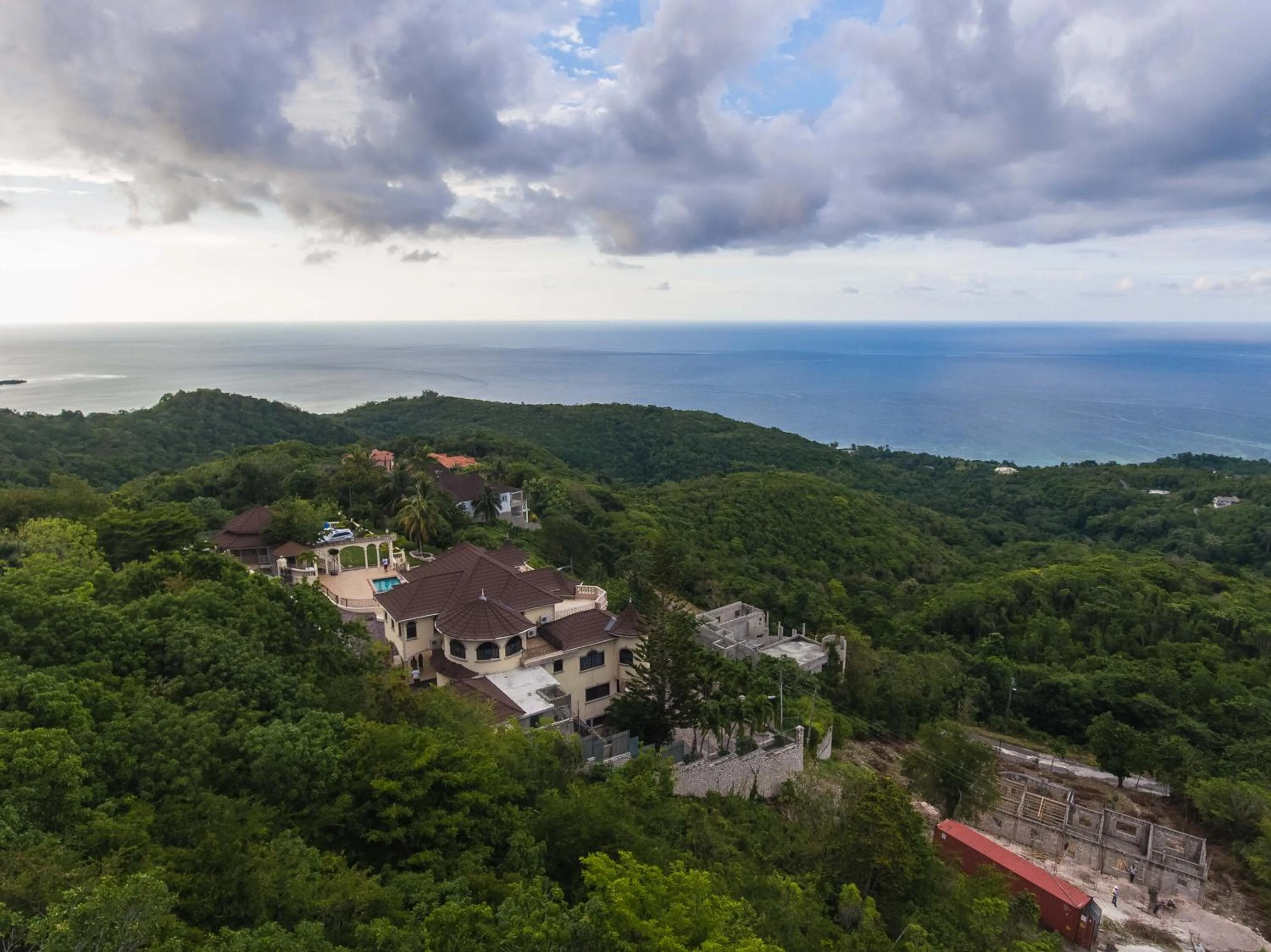 Property building in Clarridge View Guesthouse