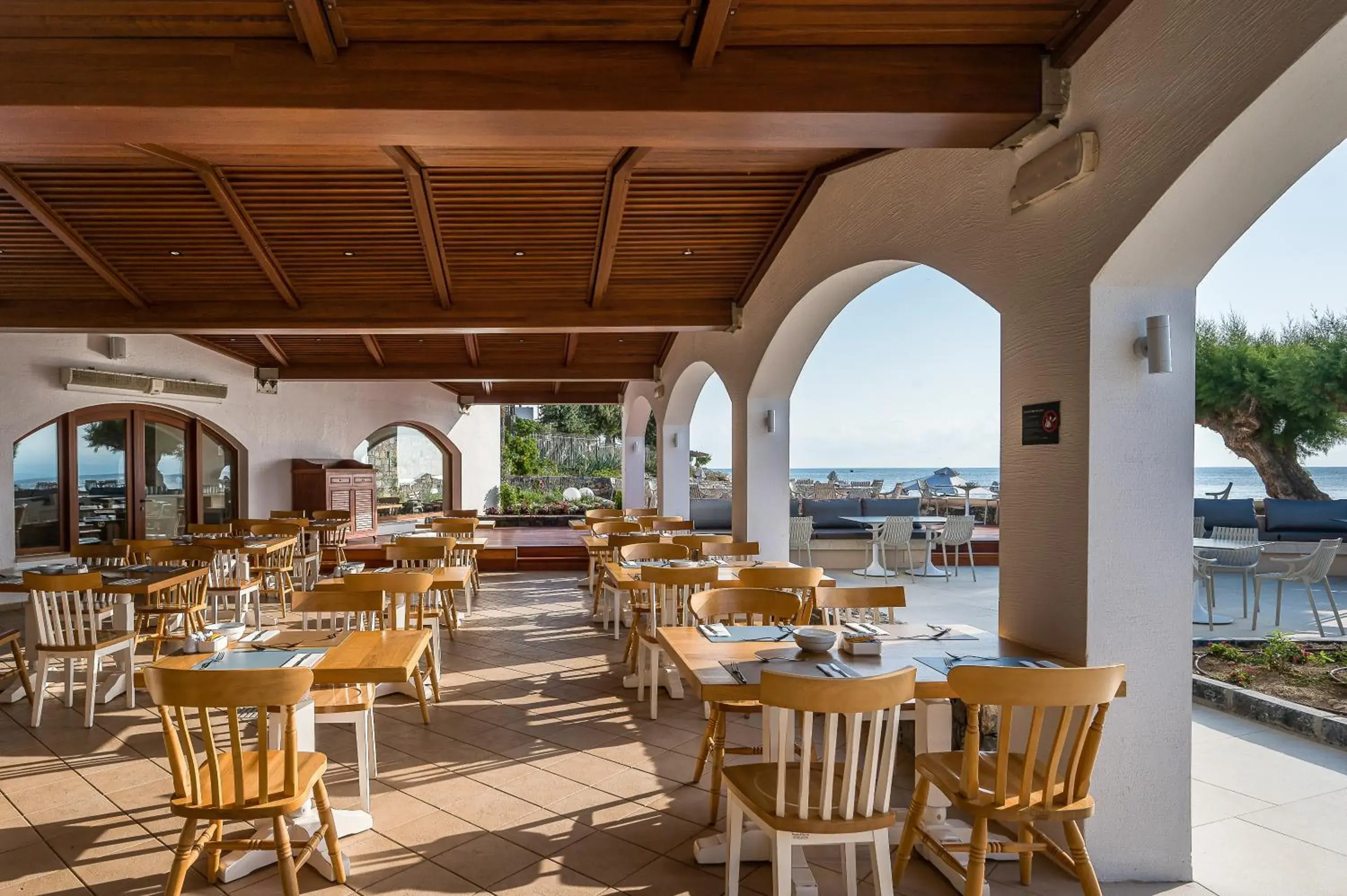 Restaurant/places to eat in Creta Maris Resort Restaurant/places to eat in Creta Maris Resort
