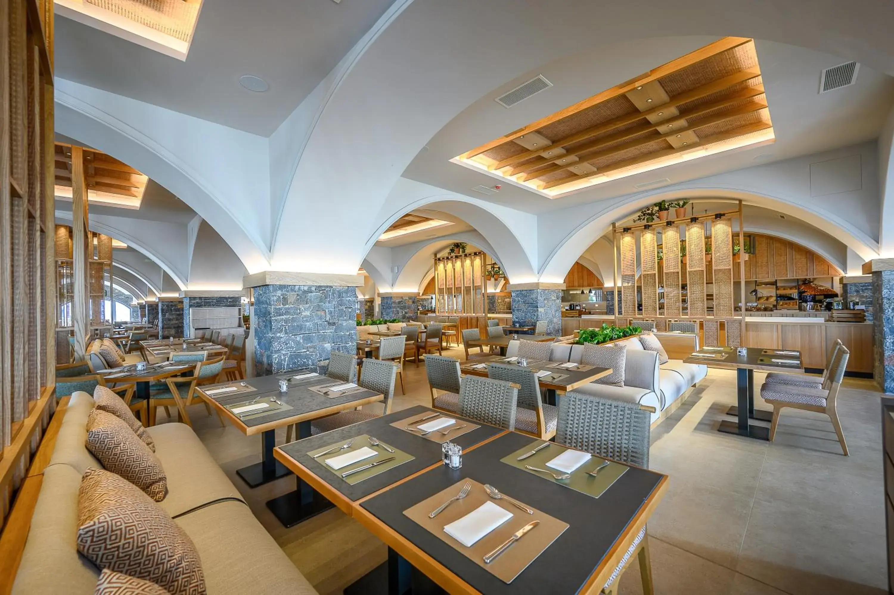 Restaurant/places to eat in Creta Maris Resort Restaurant/places to eat in Creta Maris Resort