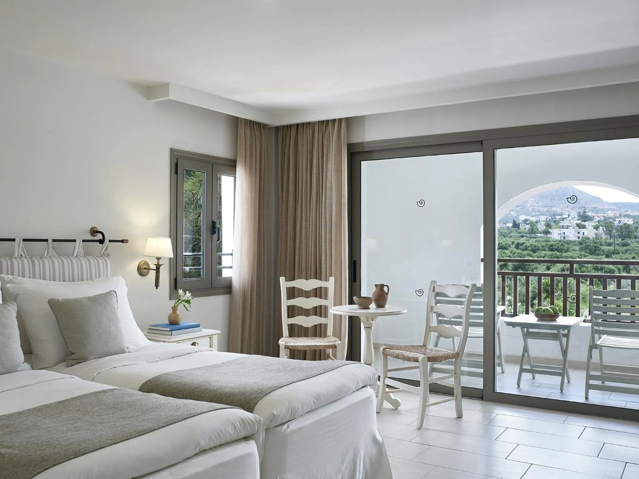 Bed in Creta Maris Resort