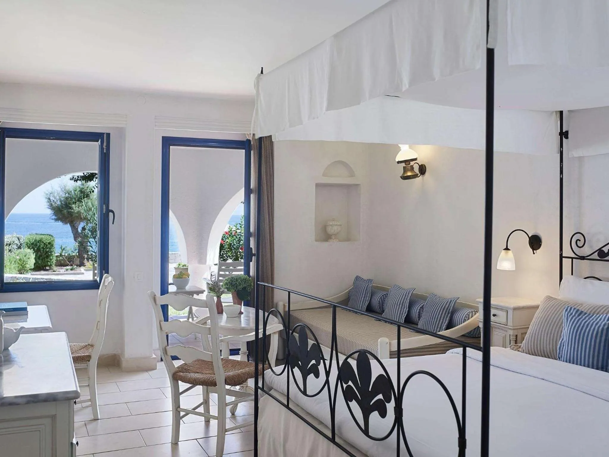 Bed in Creta Maris Resort