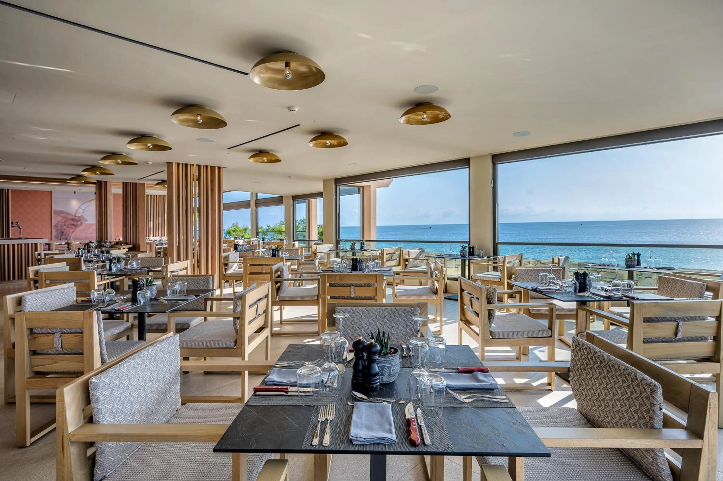 Restaurant/places to eat in Creta Maris Resort