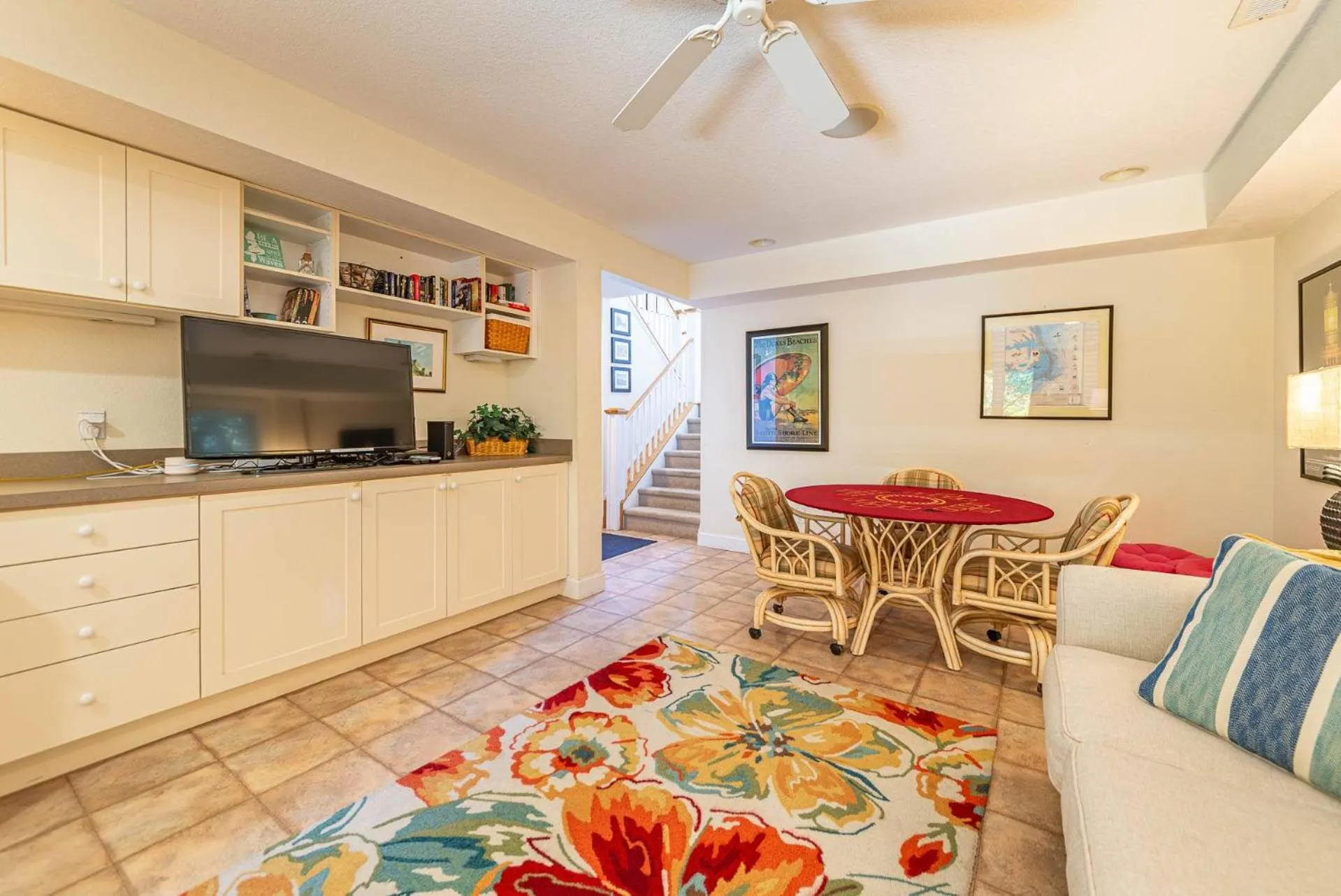 Crow's Nest - Corolla, Crown Point, 150 Yds to Beach, Hot Tub, Community Pool, Pets OK