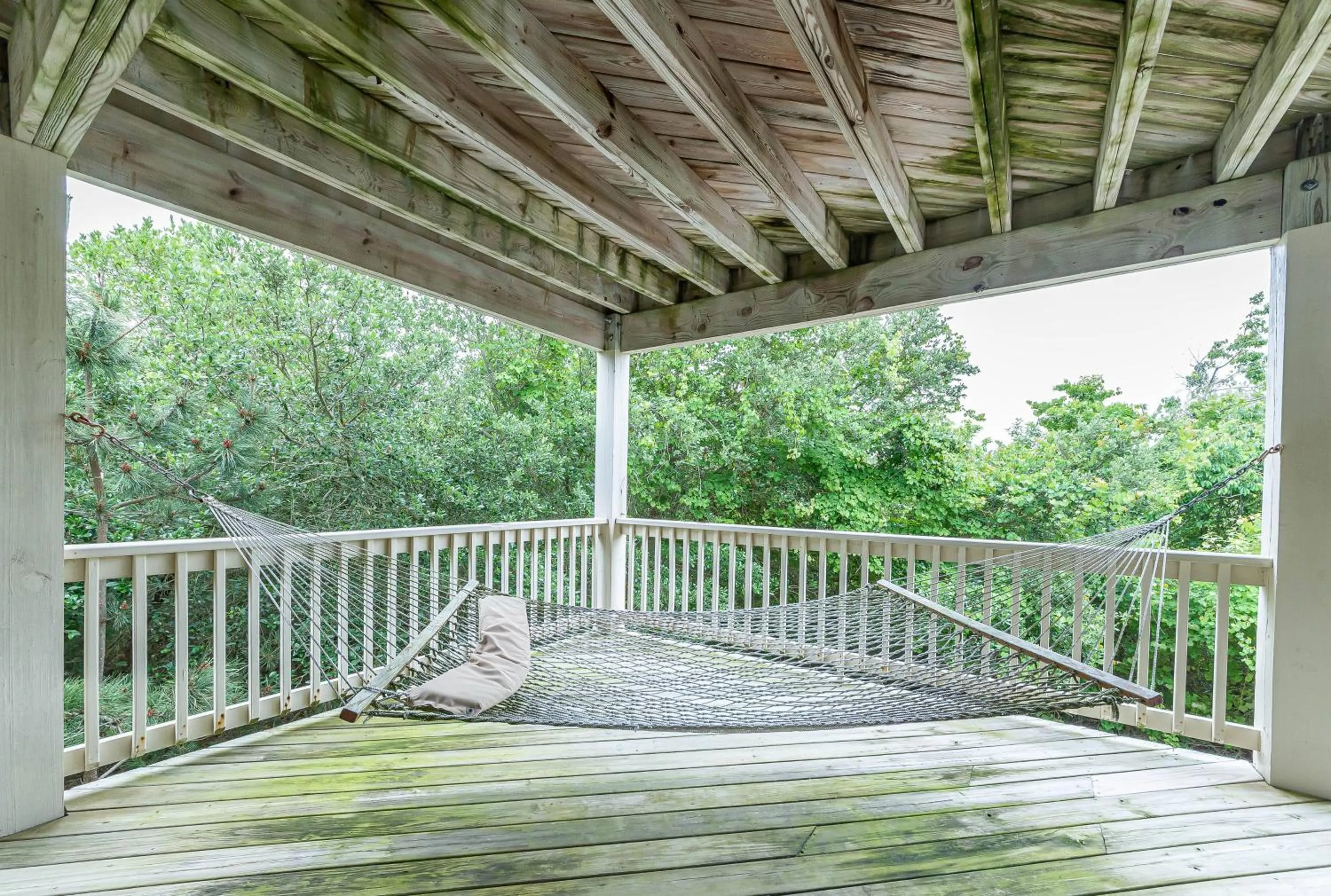 Crow's Nest - Corolla, Crown Point, 150 Yds to Beach, Hot Tub, Community Pool, Pets OK