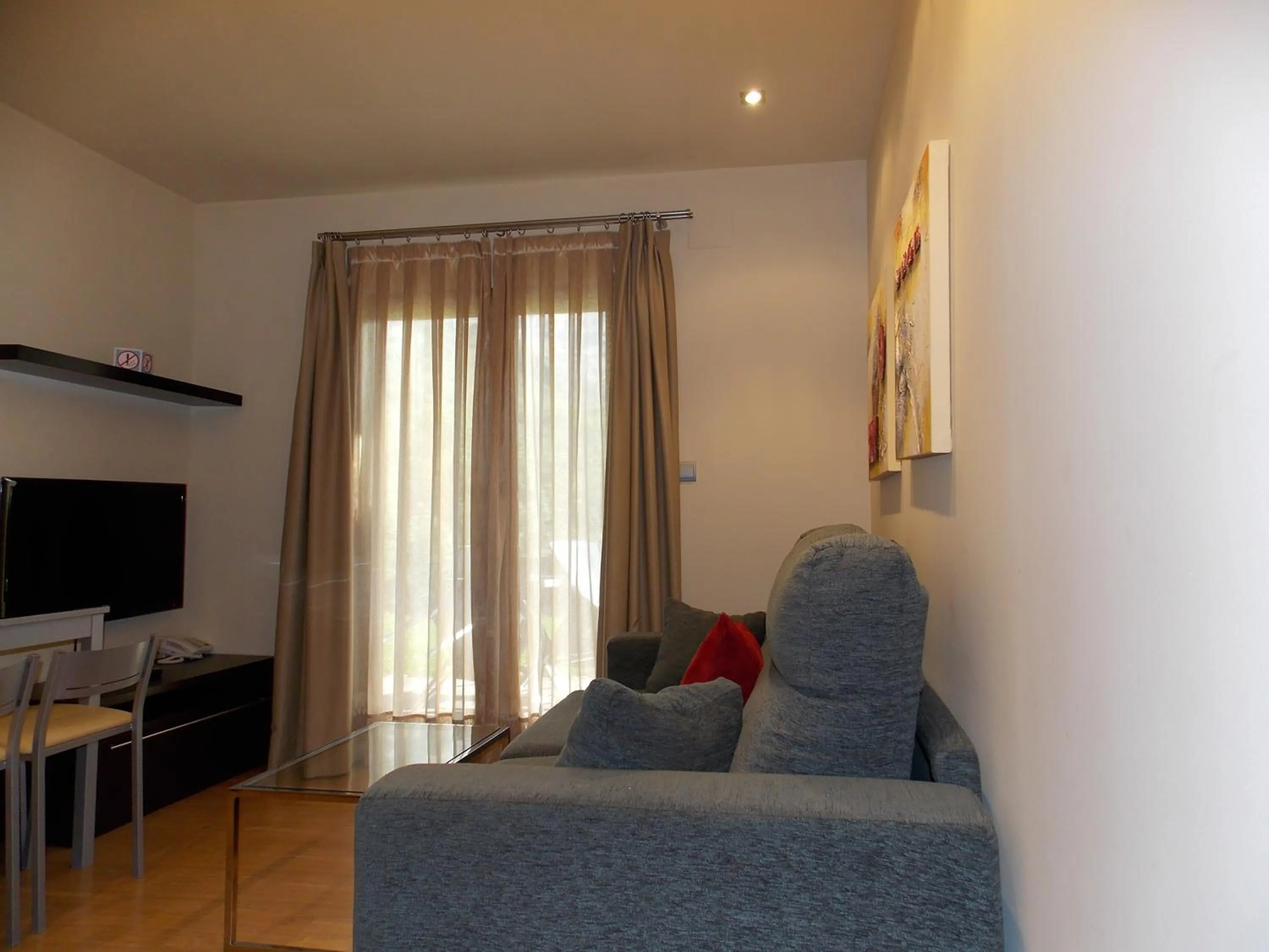 Seating area in Aparthotel Bubal