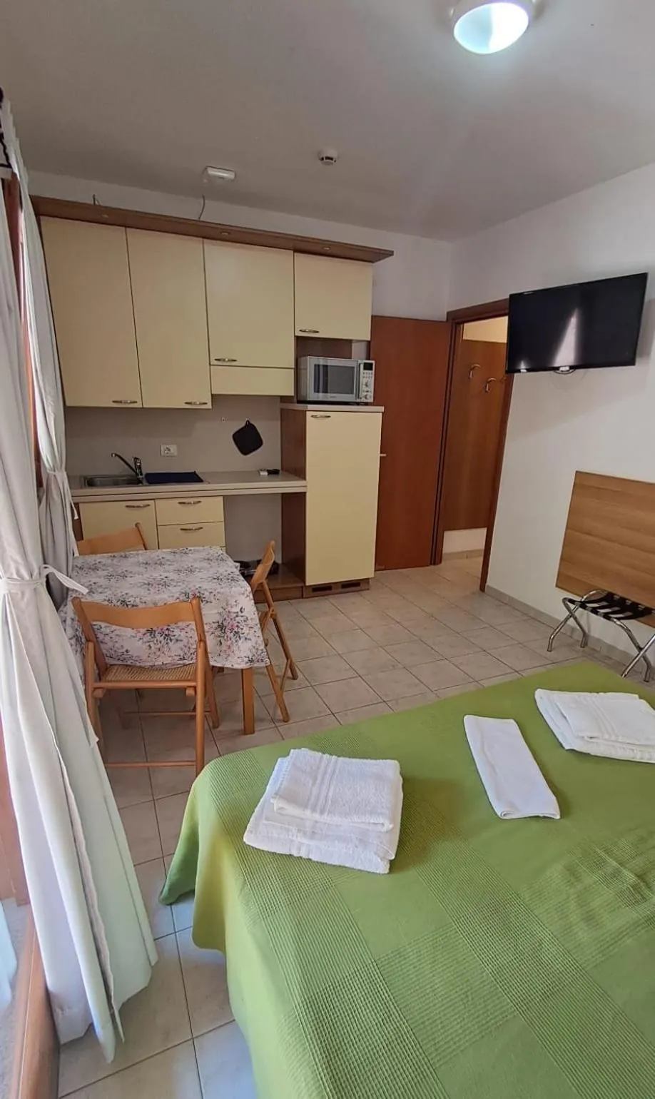 Bed in Hotel Porto Puddu - Il Nido dei Gabbiani