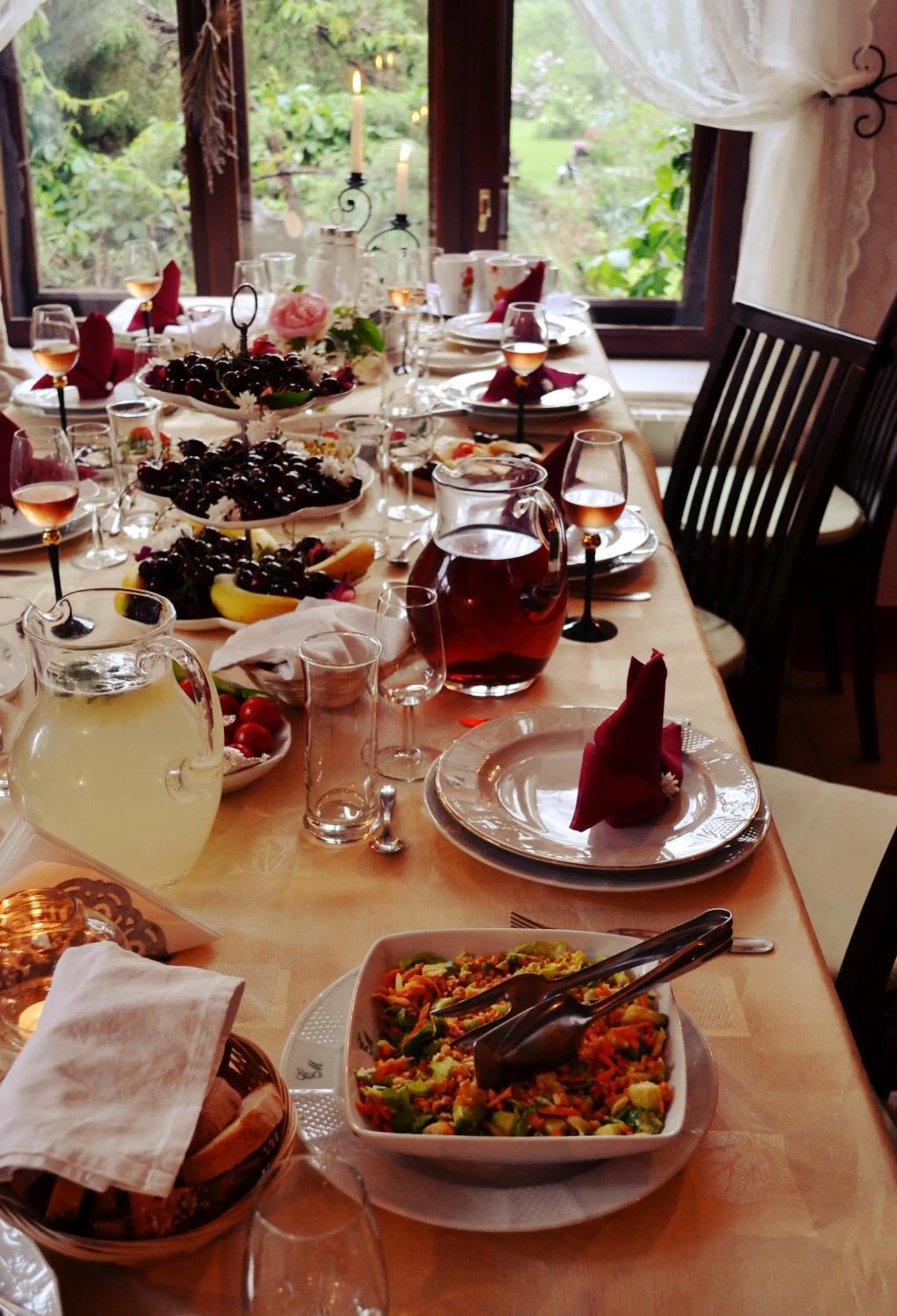 Restaurant/places to eat in Villa Castelul Maria