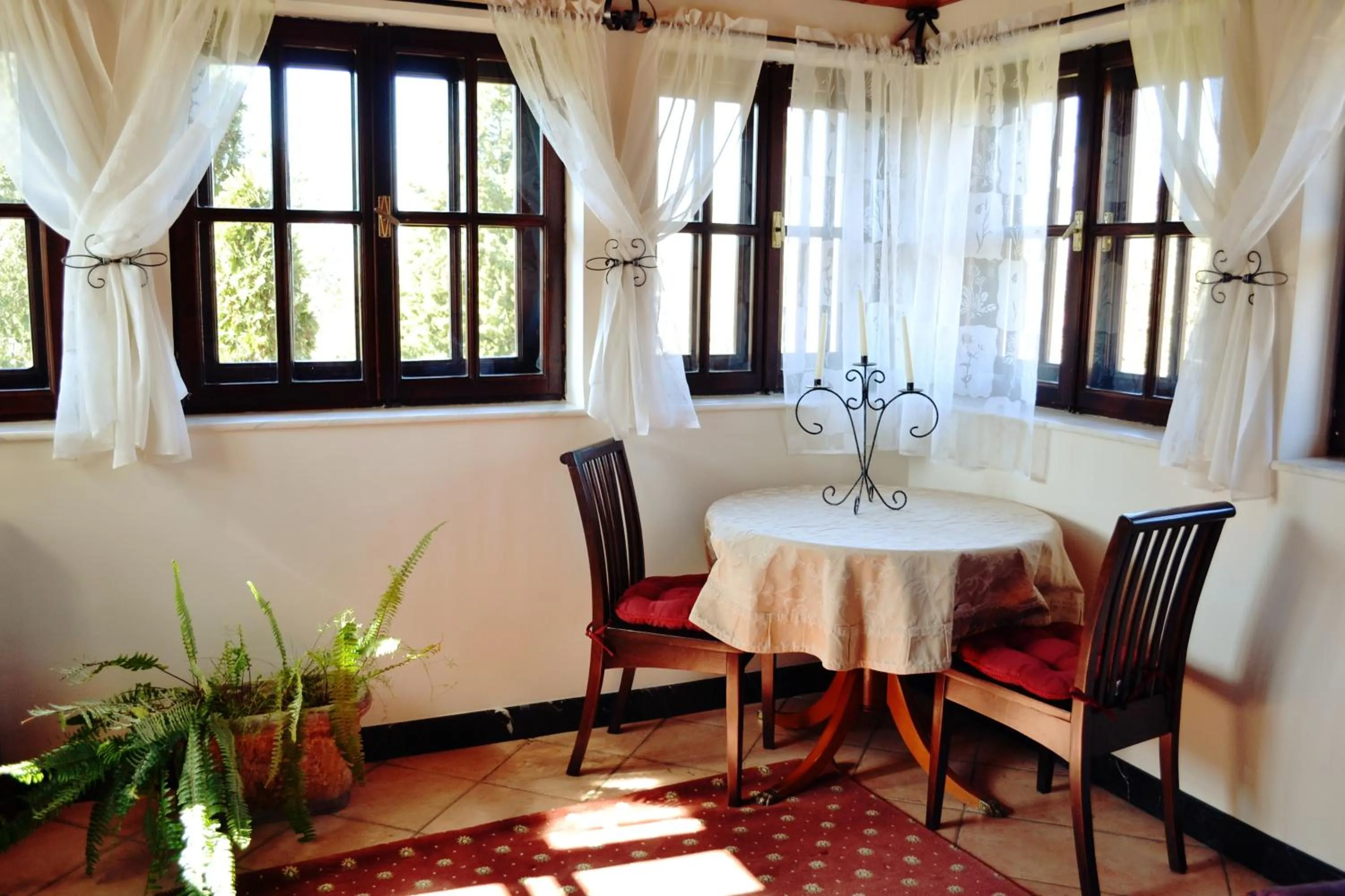 Seating area in Villa Castelul Maria