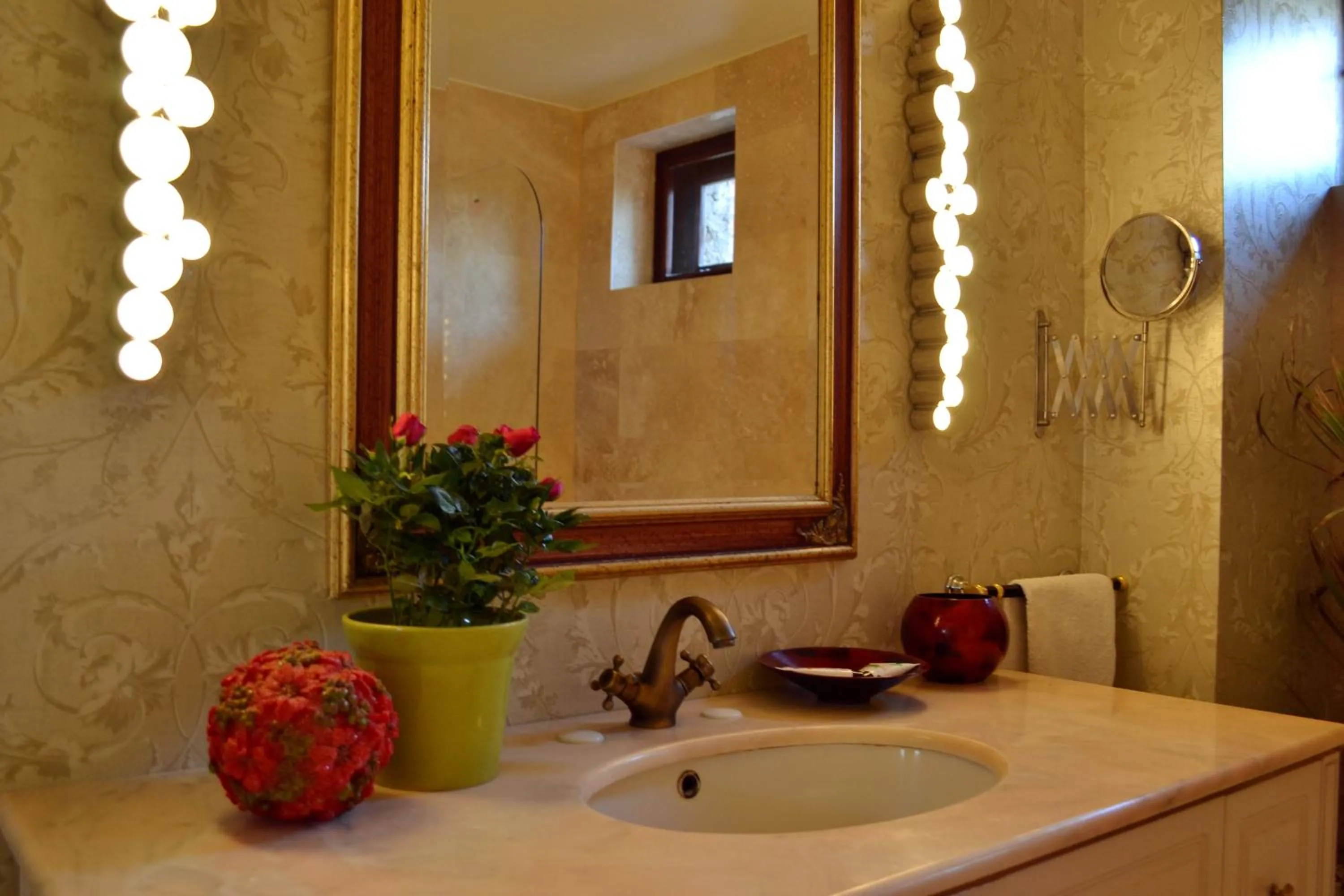 Bathroom in Villa Castelul Maria