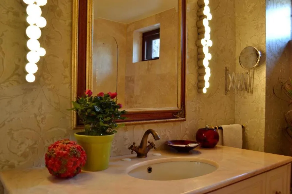Bathroom in Villa Castelul Maria