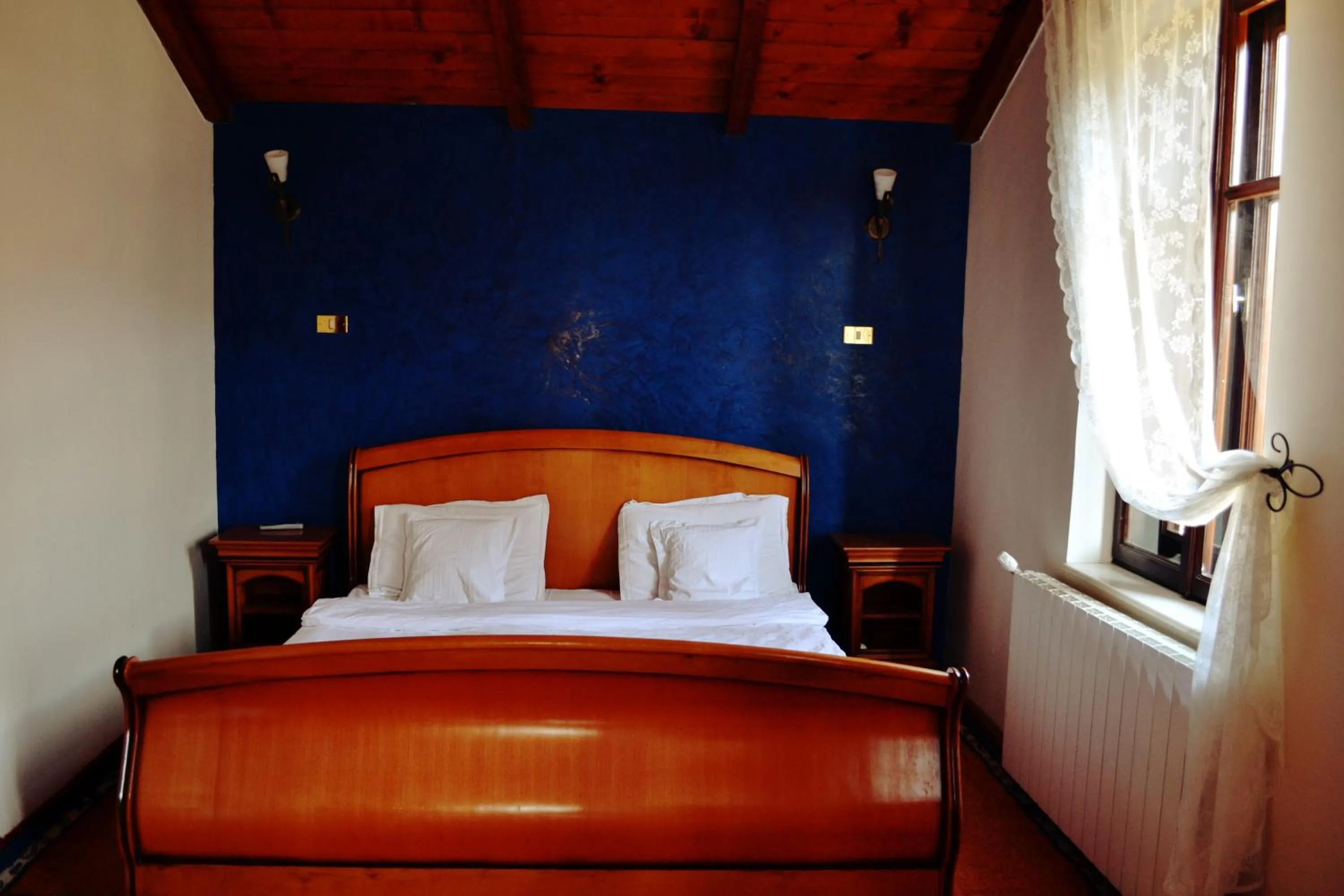 Bed in Villa Castelul Maria
