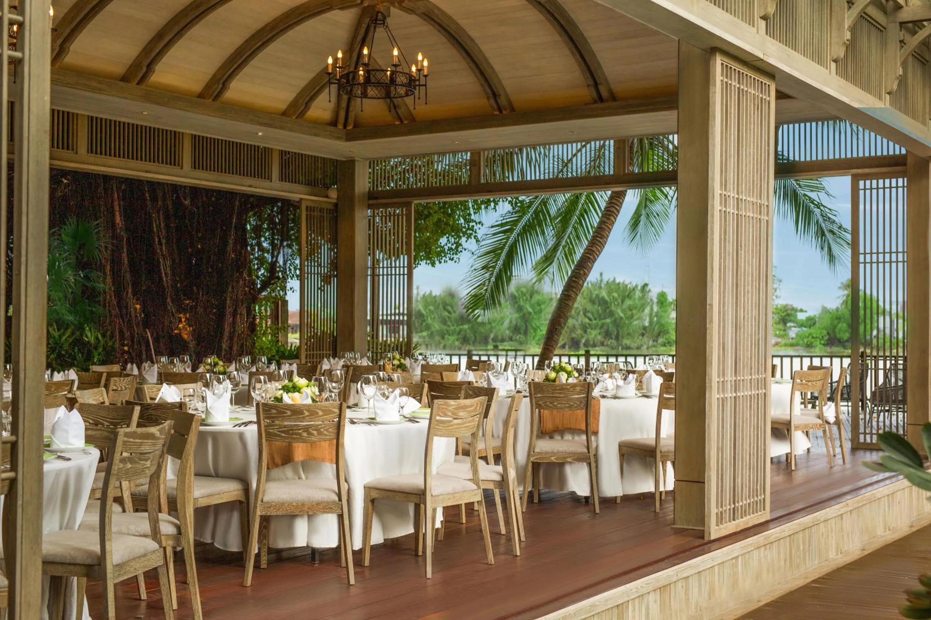 Meeting/conference room in An Lam Retreats Saigon River