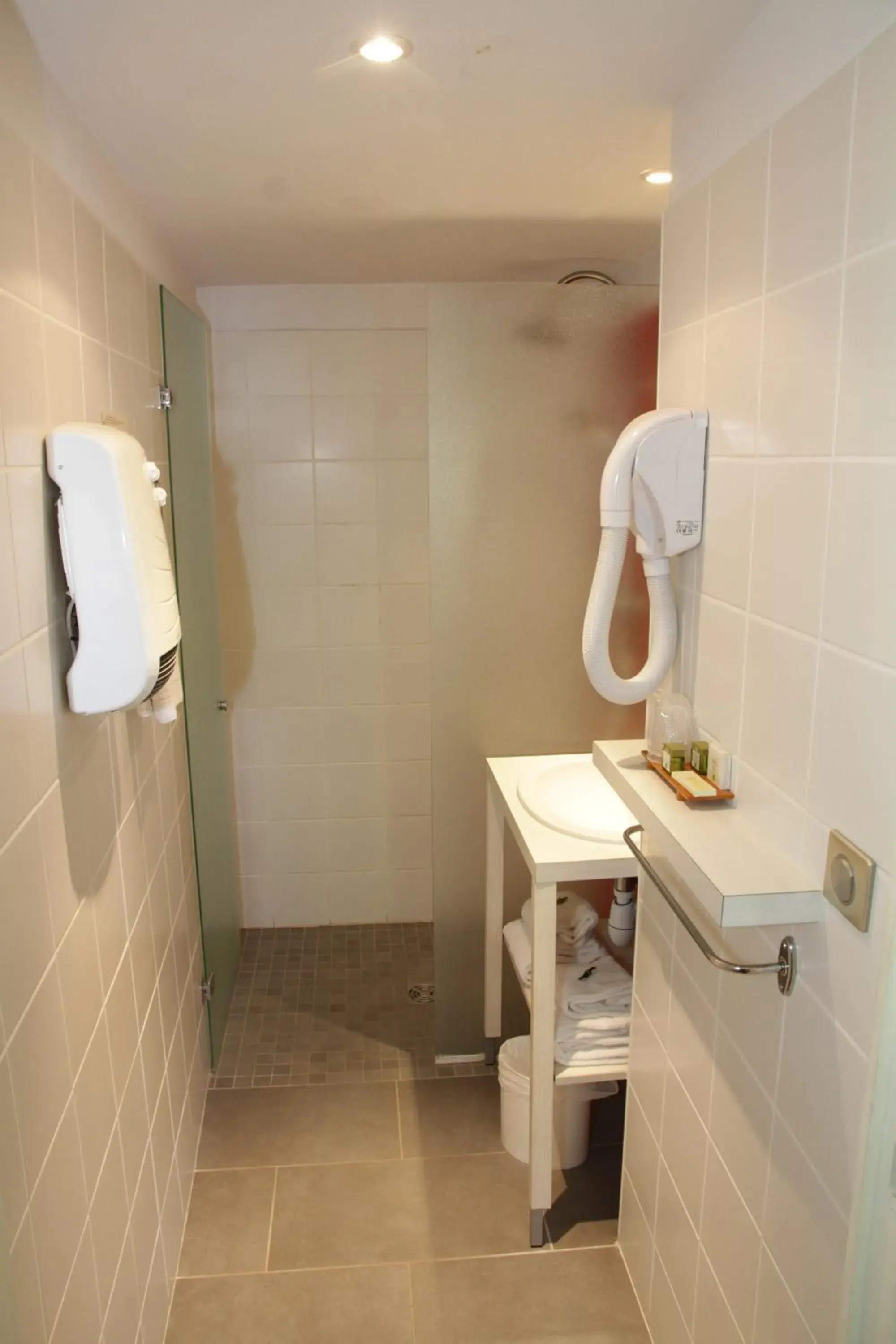 Comfort Single Room in Hôtel Spa La Truite Dorée Comfort Single Room in Hôtel Spa La Truite Dorée