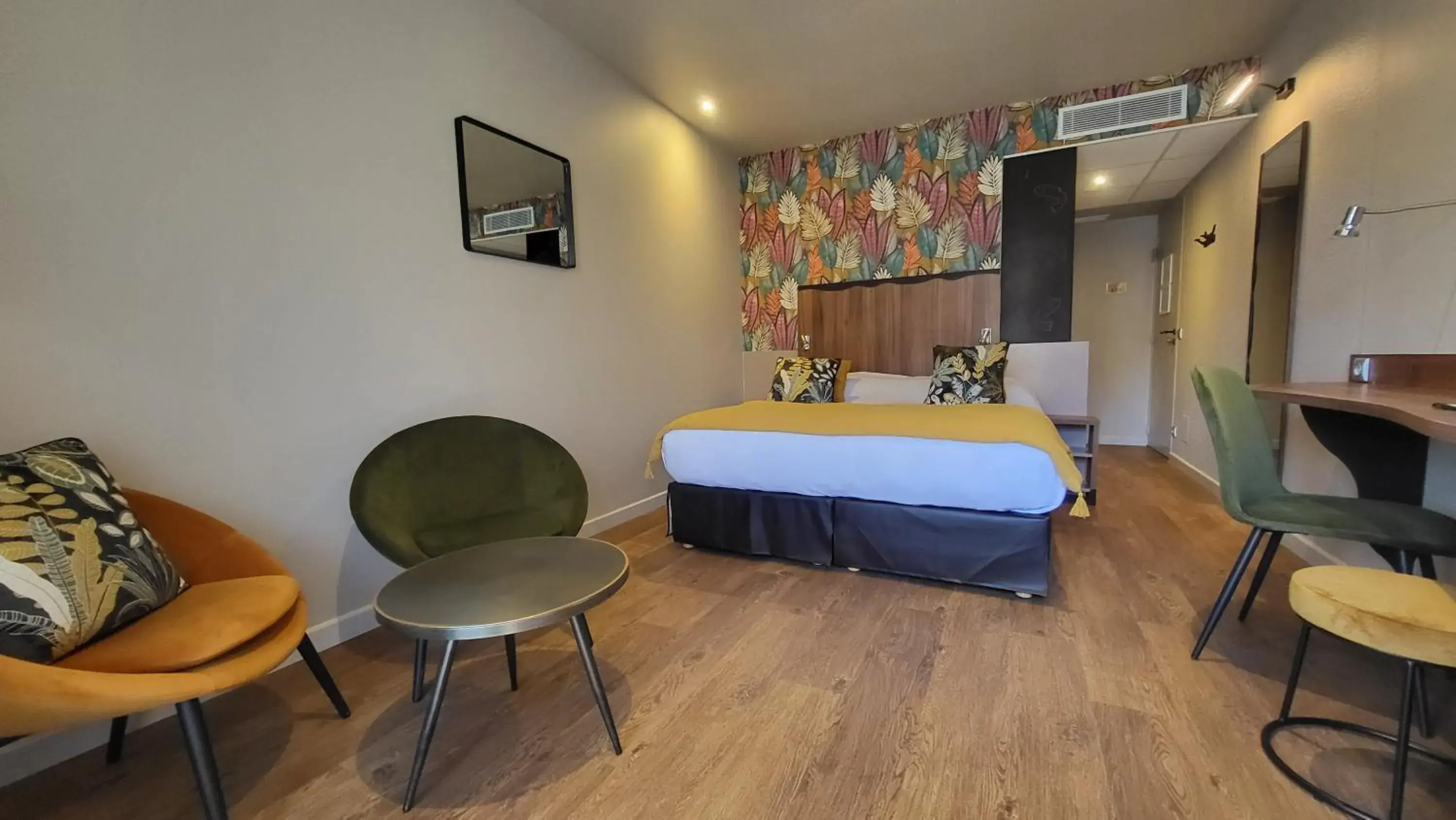 Privilege Double Room in Hôtel Spa La Truite Dorée Privilege Double Room in Hôtel Spa La Truite Dorée