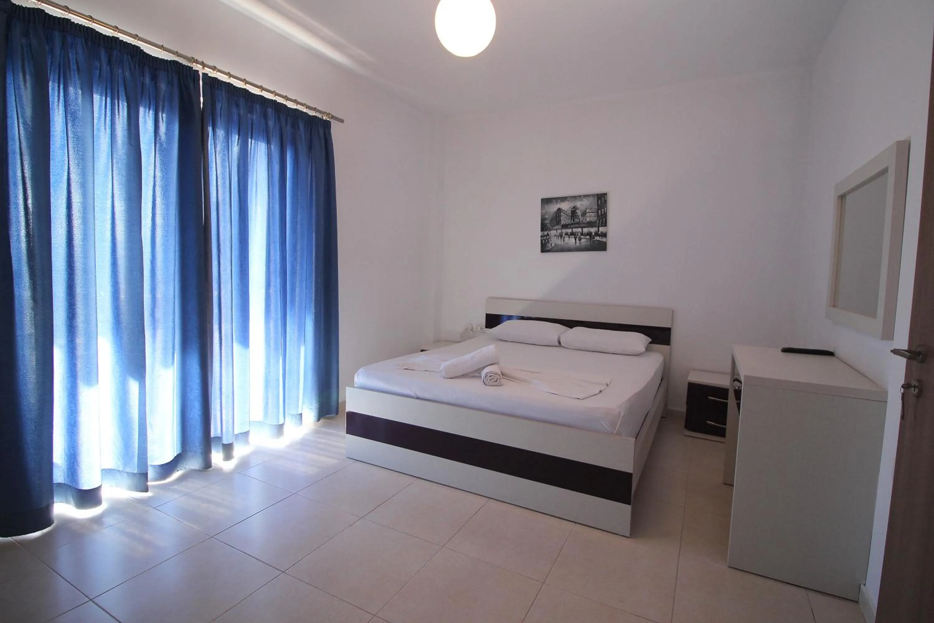 Bedroom, Bed in Hotel Argjiro