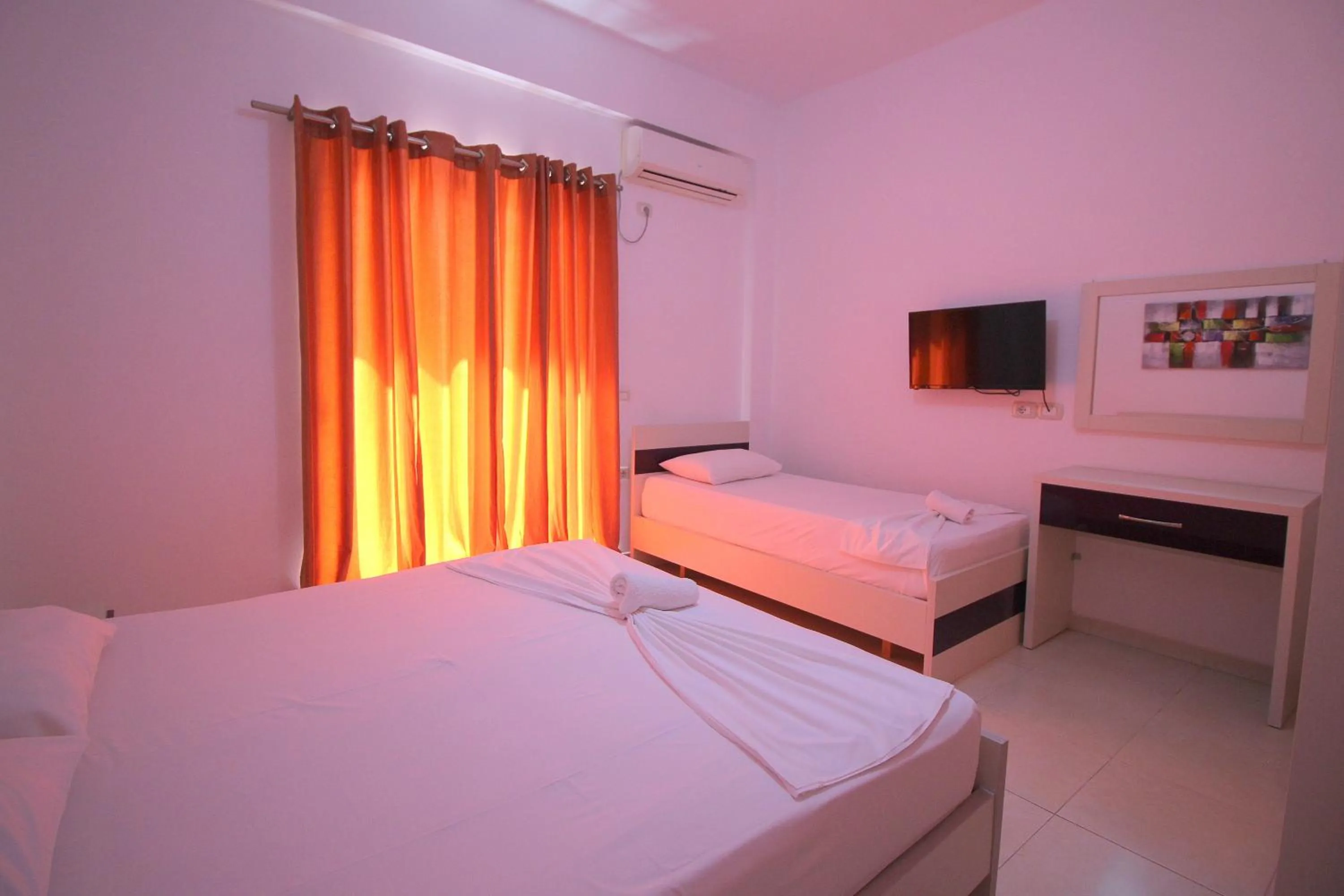 Bedroom, Bed in Hotel Argjiro